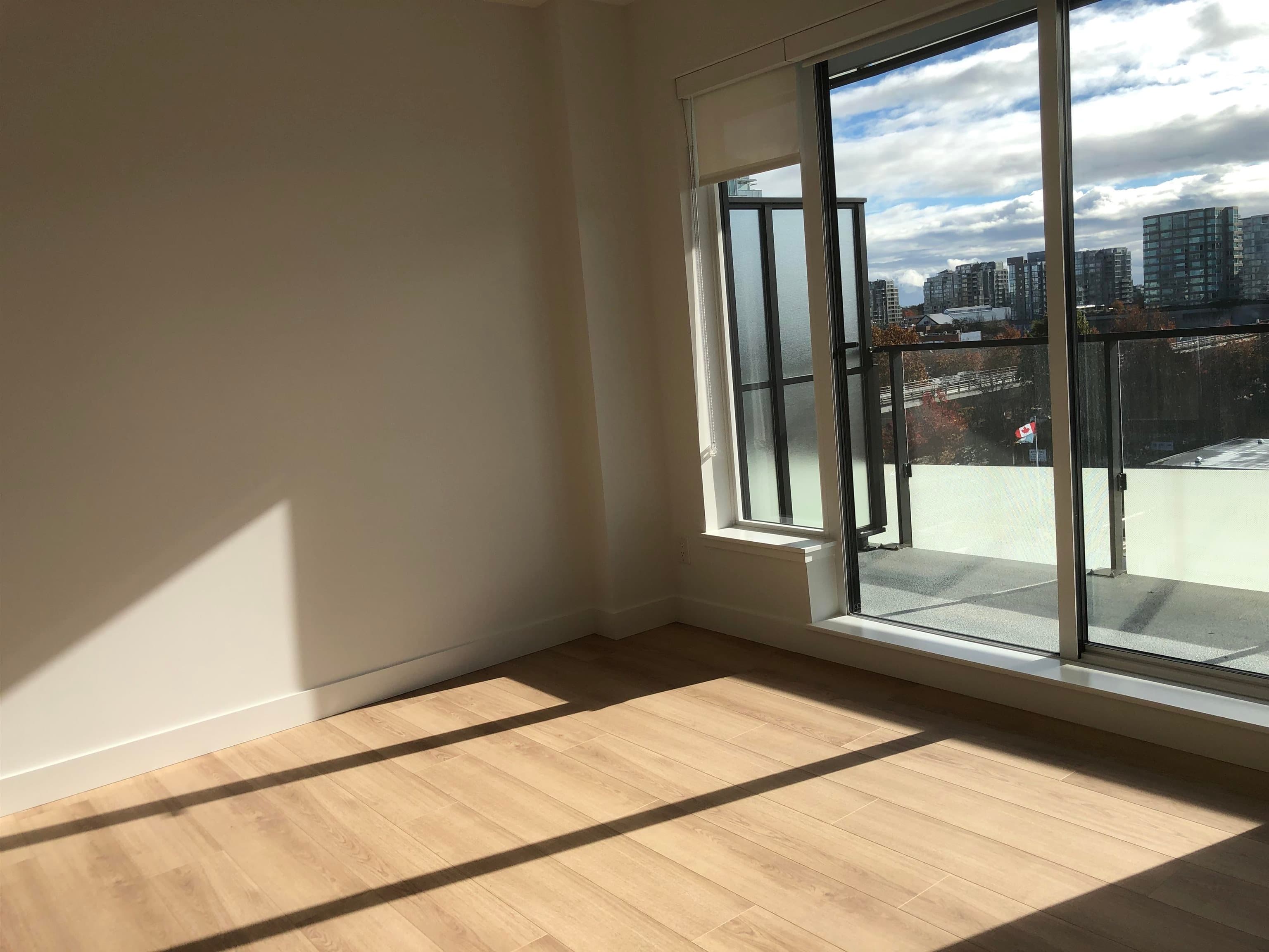 807 - 7977 Lansdowne Road, Richmond, V6X 0X7 — photo 4