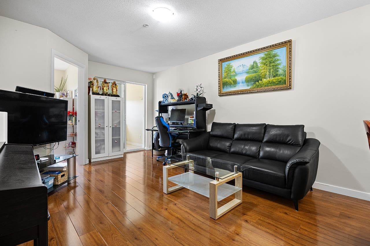 305 - 2028 E 37th Avenue, Vancouver, V5P 1G2 — photo 5