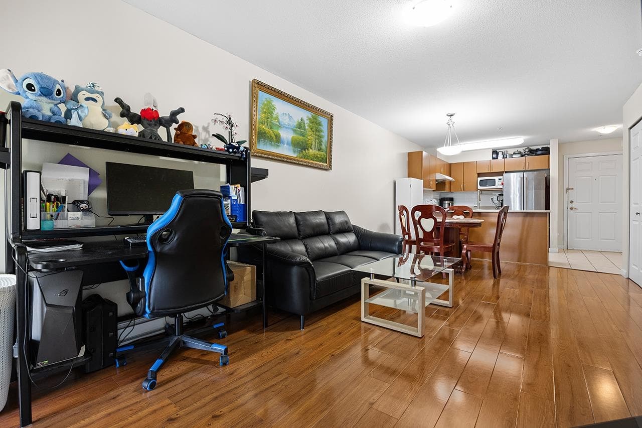 305 - 2028 E 37th Avenue, Vancouver, V5P 1G2 — photo 4