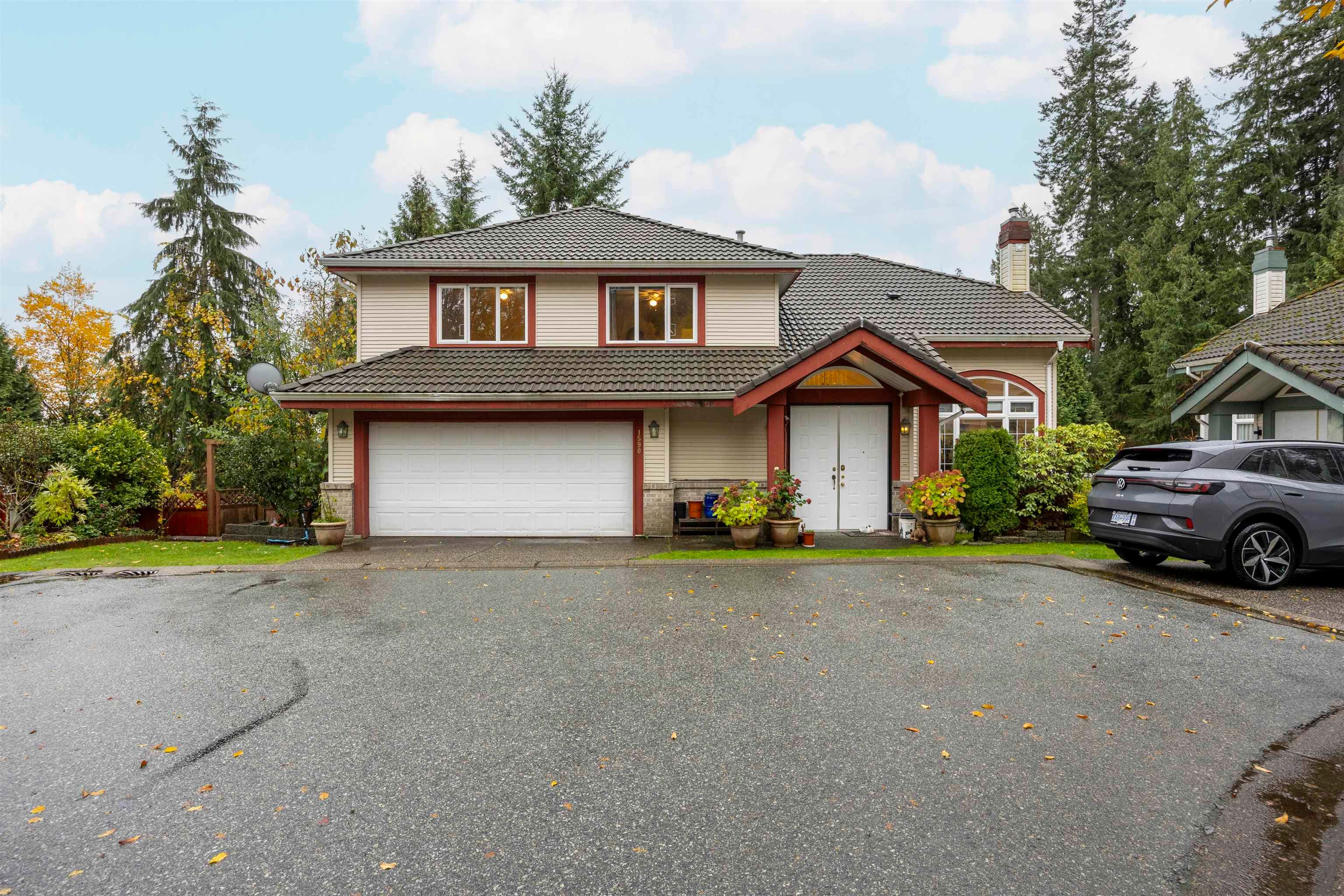 1590 Plateau Crescent, Coquitlam, V3E 3B3 — photo 1