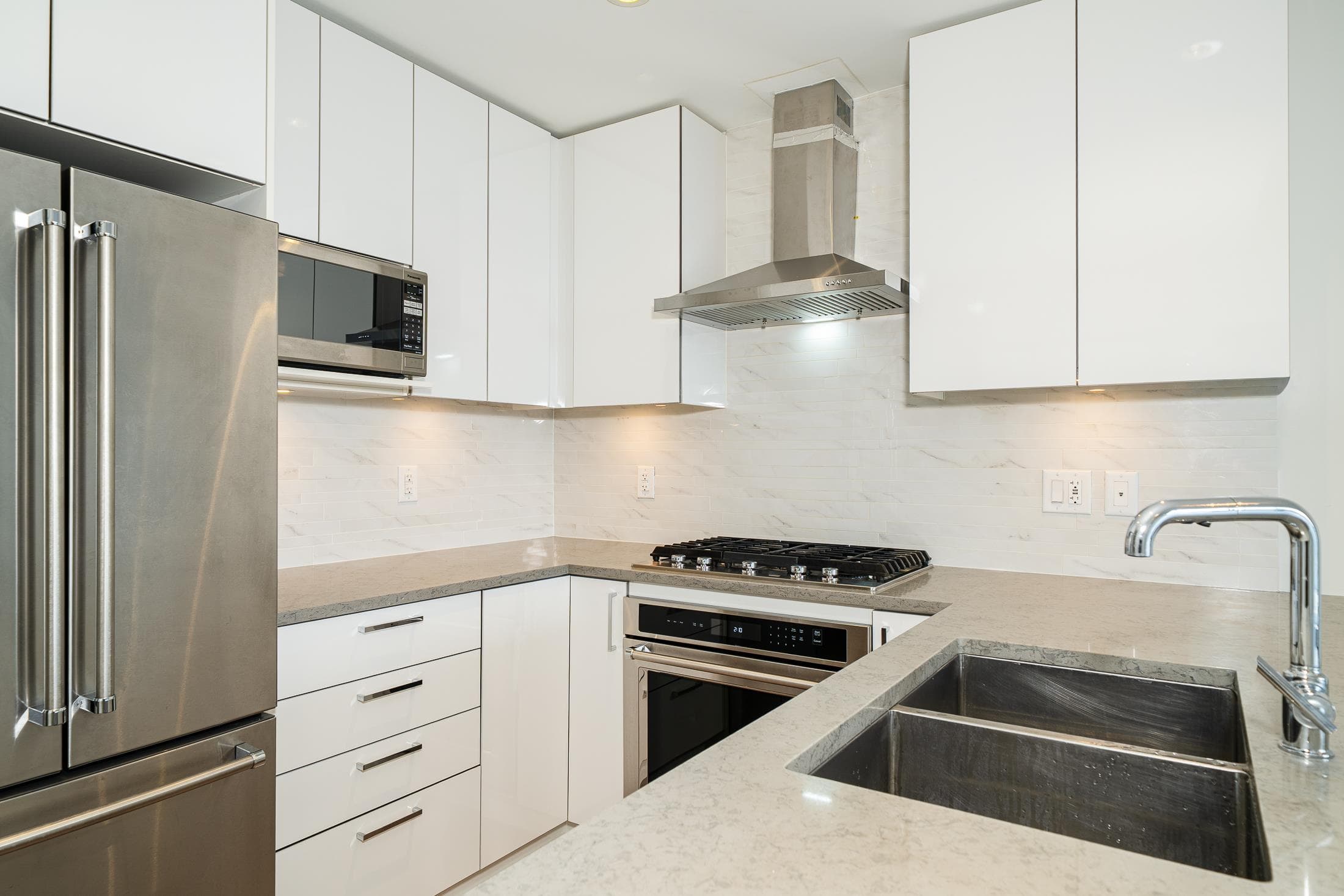 2601 - 1788 Gilmore Avenue, Burnaby, V5C 0L5 — photo 4
