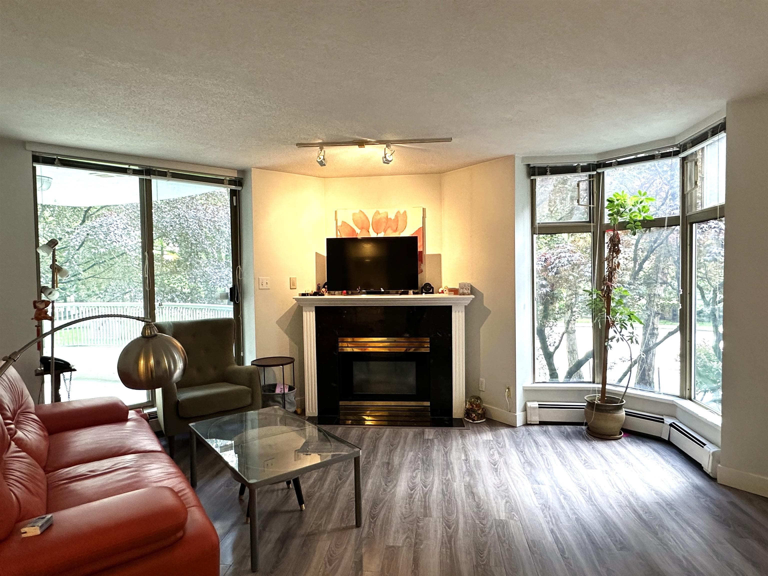 201 - 6188 Patterson Avenue, Burnaby, V5H 2N1 — photo 3