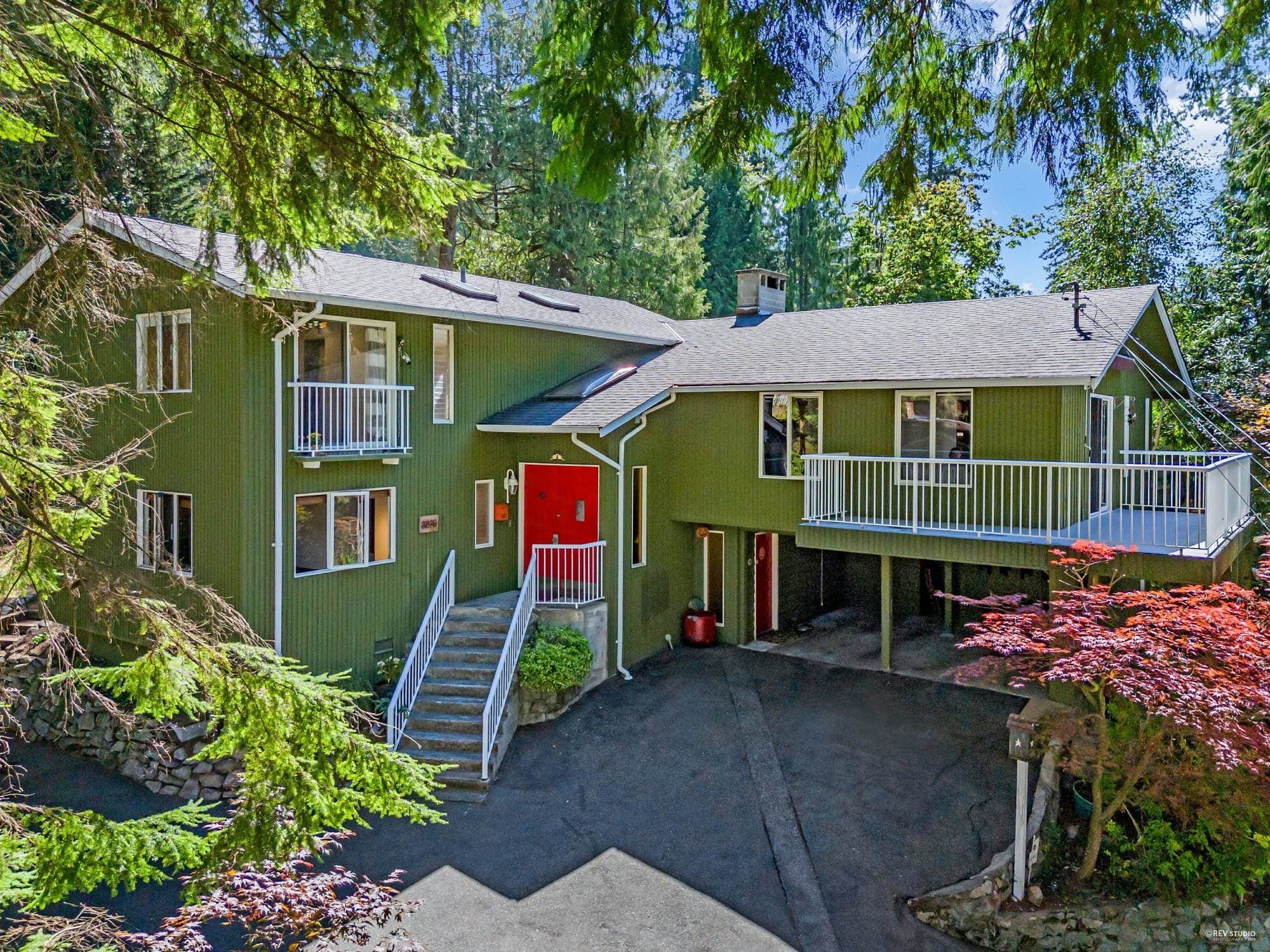 3845 Bayridge Avenue, West Vancouver — sold