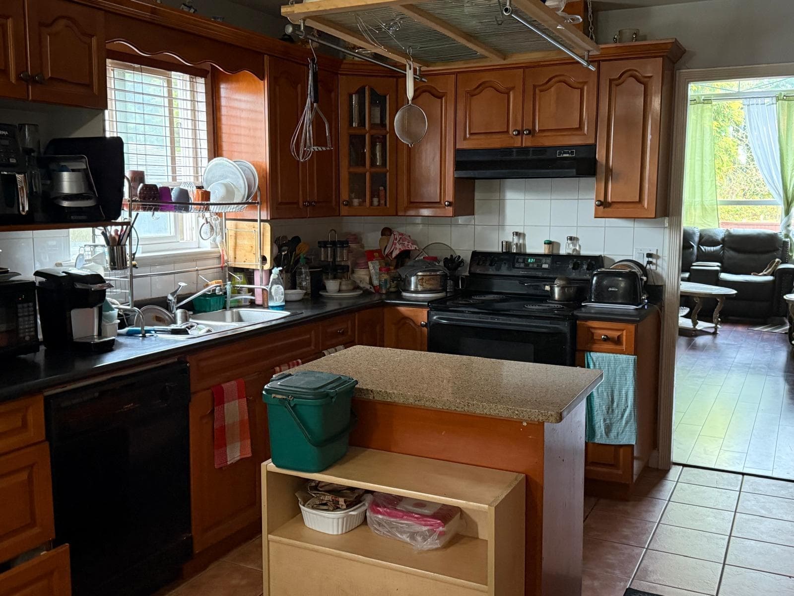 12560 64 Avenue, Surrey, V3W 1W9 — photo 3