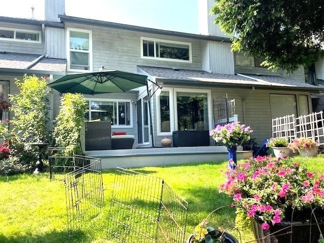 15863 Alder Place, Surrey, V4A 5J1 — photo 1