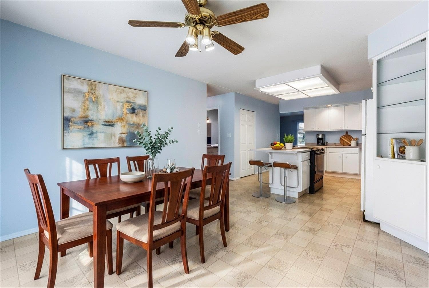 7523 Garnet Drive, Chilliwack, V2R 3A9 — photo 3