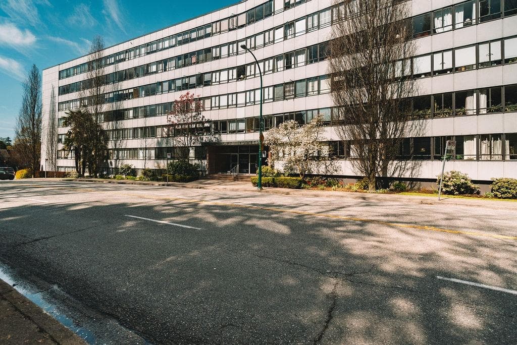 310 - 1445 Marpole Avenue, Vancouver, V6H 1S5 — photo 2