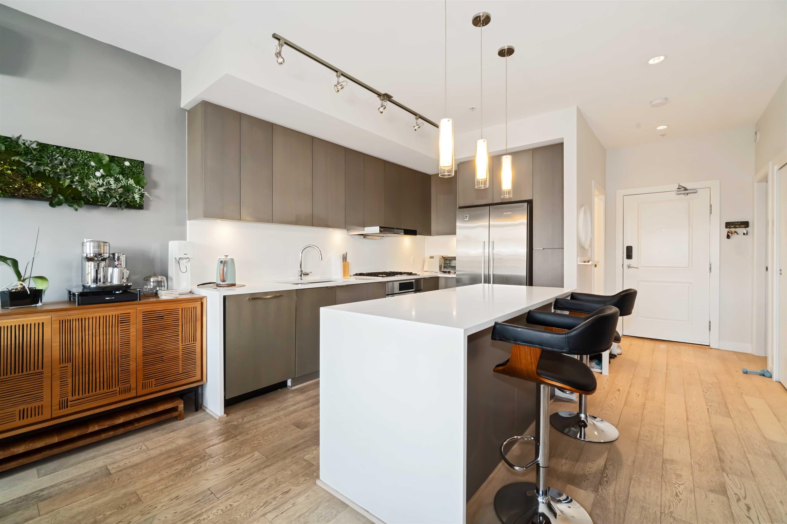 PH3 - 5555 Dunbar Street, Vancouver, V6N 1W5 — photo 2