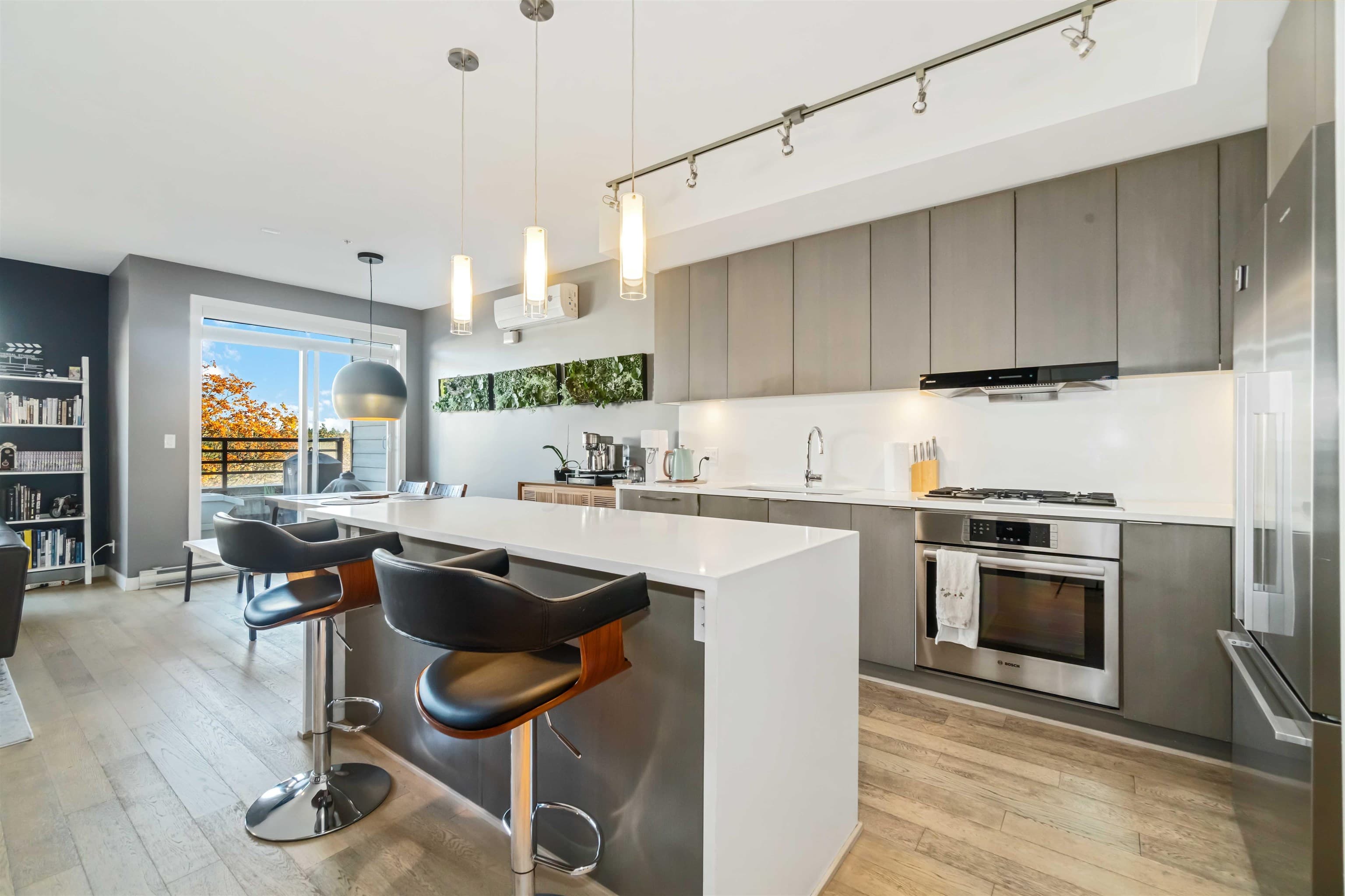 PH3 - 5555 Dunbar Street, Vancouver, V6N 1W5 — photo 4