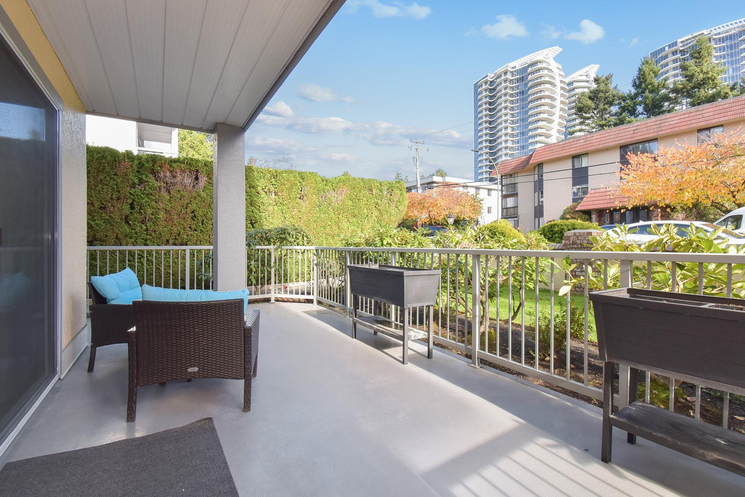 107 - 1459 Blackwood Street, White Rock, V4B 3V6 — photo 3
