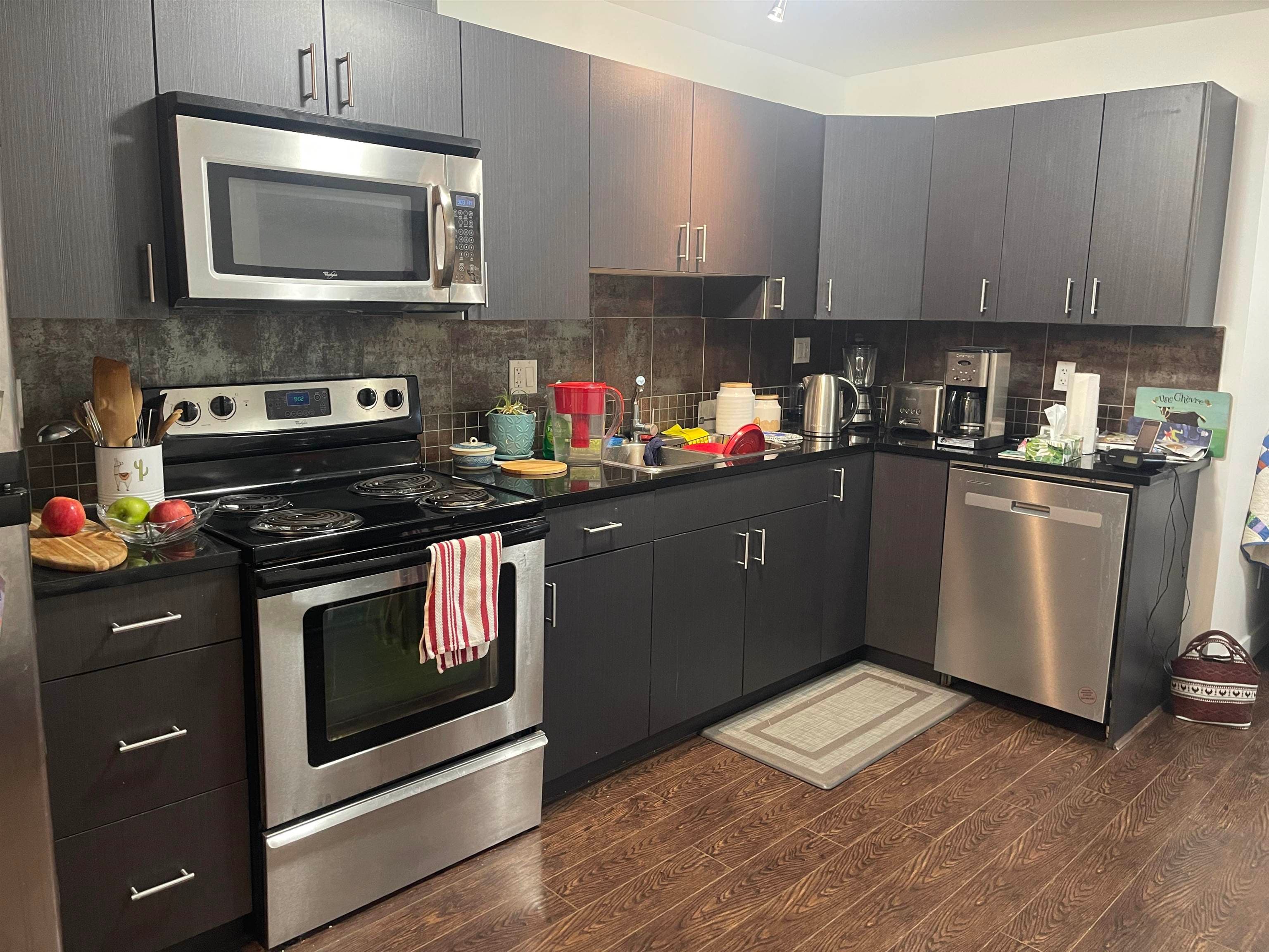 303 - 2228 Welcher Avenue, Port Coquitlam, V3C 1X3 — photo 3