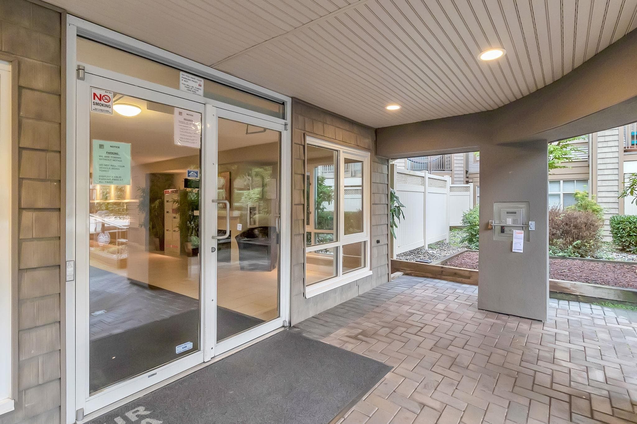 201 - 12248 224 Street, Maple Ridge, V2X 8W6 — photo 4