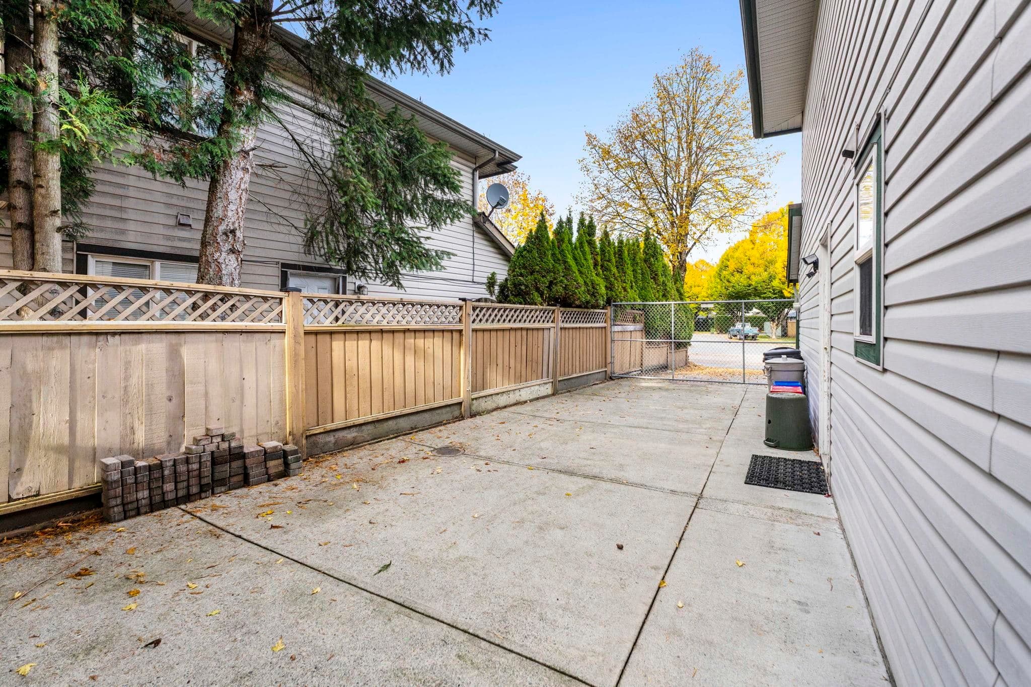 20110 120a Avenue, Maple Ridge, V2X 3M3 — photo 3