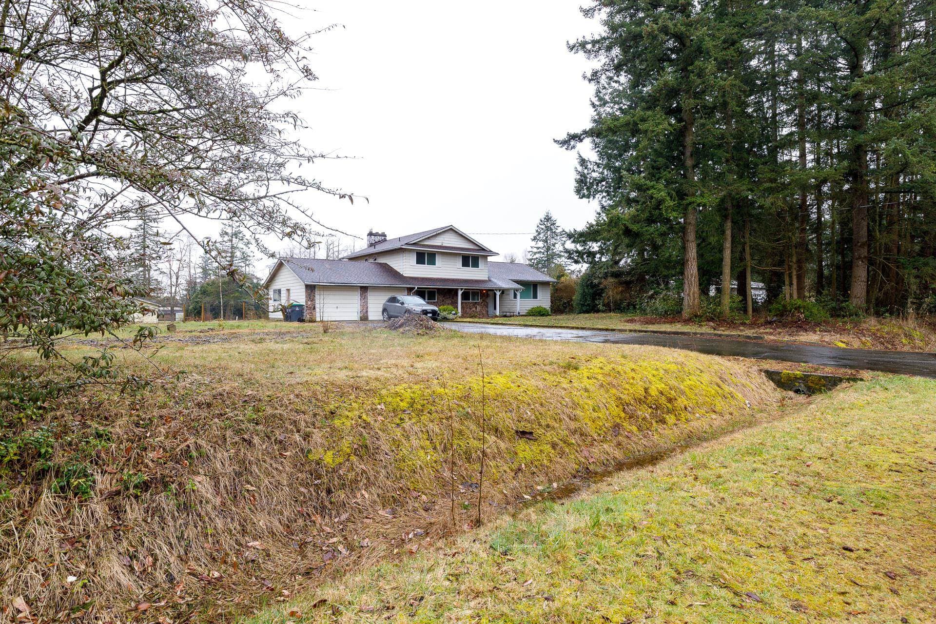 16930 23 Avenue, Surrey, V3Z 9Z2 — photo 2