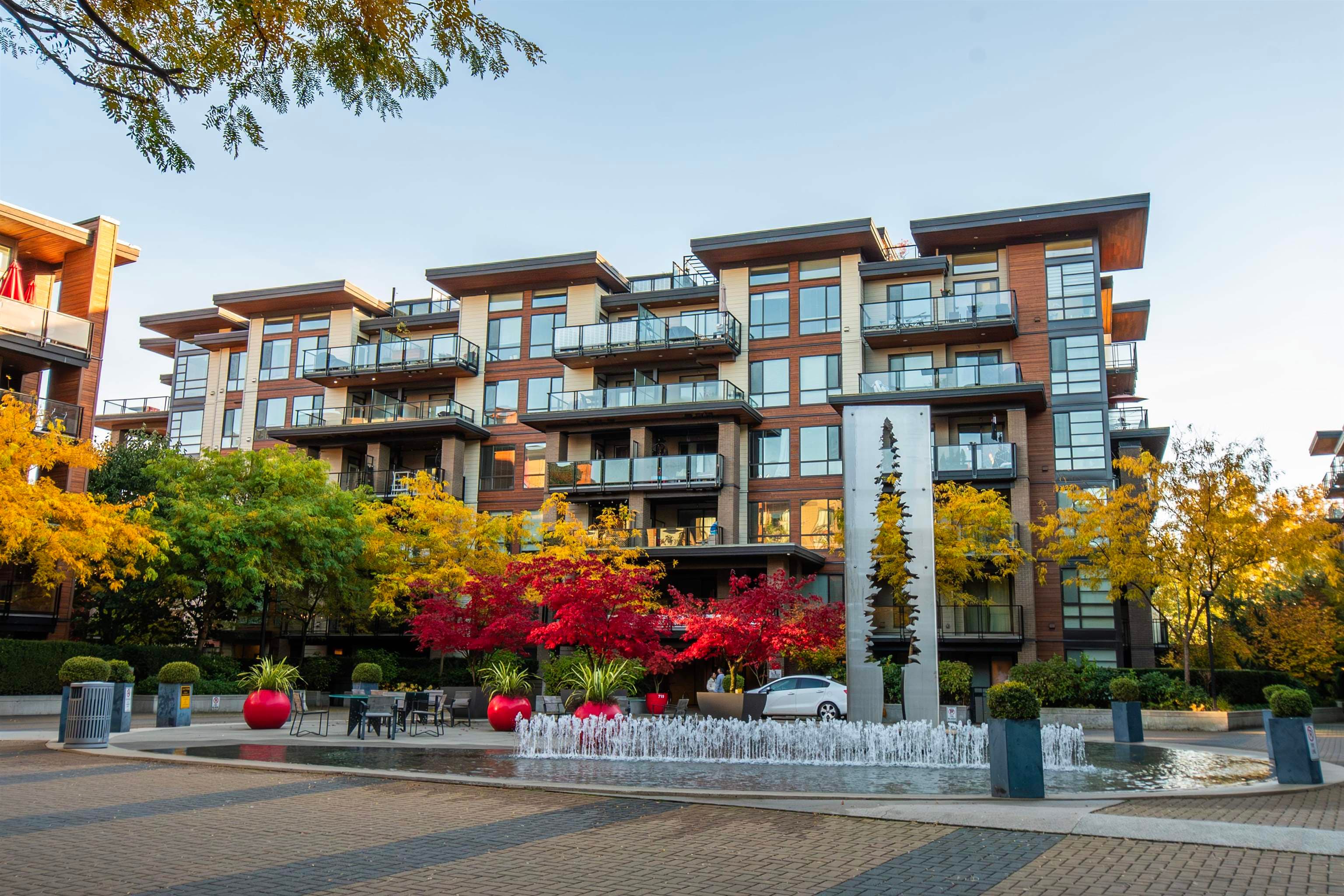 508 - 719 W 3rd Street, North Vancouver