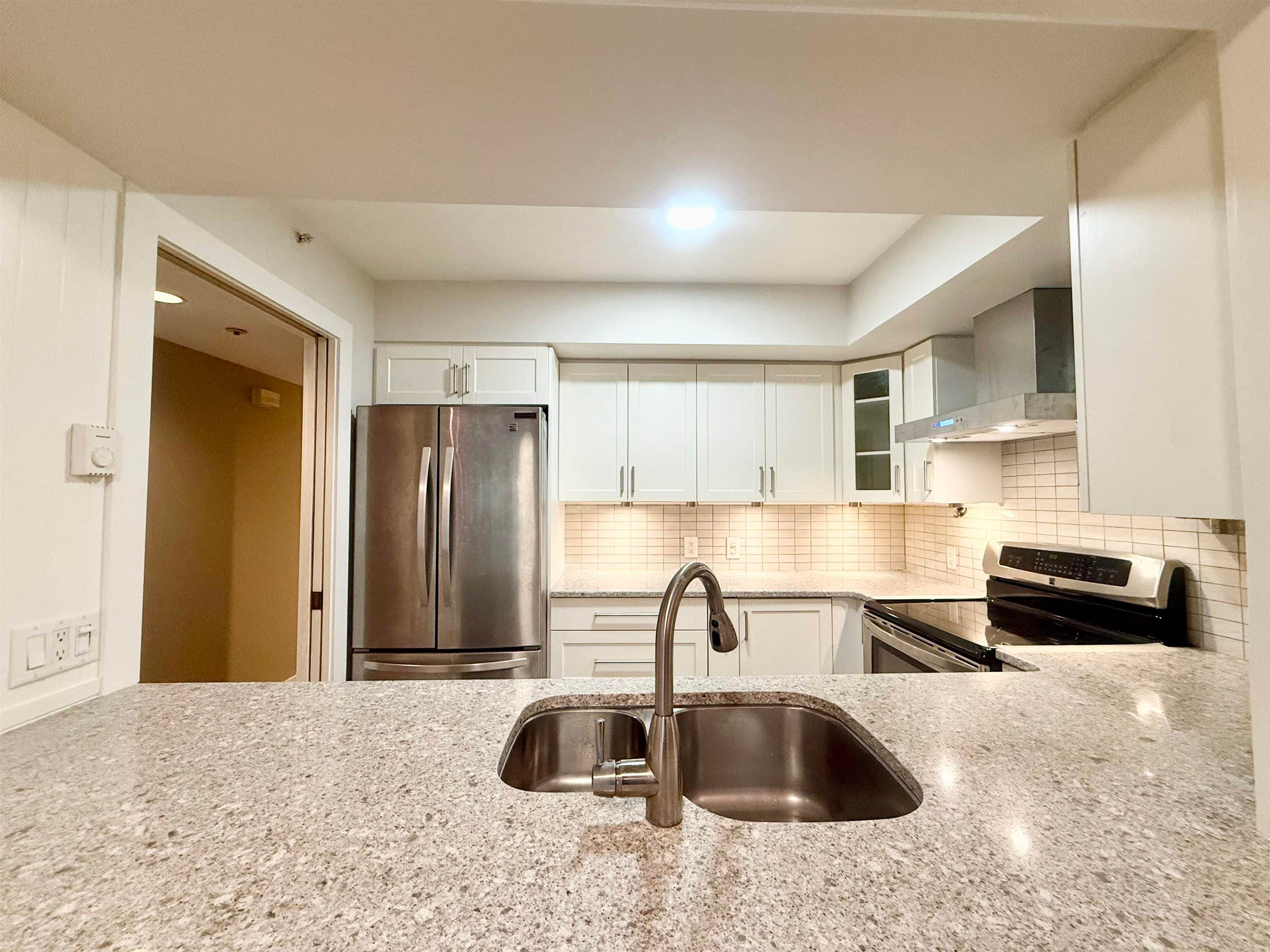 103 - 3189 Camosun Street, Vancouver, V6R 3X2 — photo 5