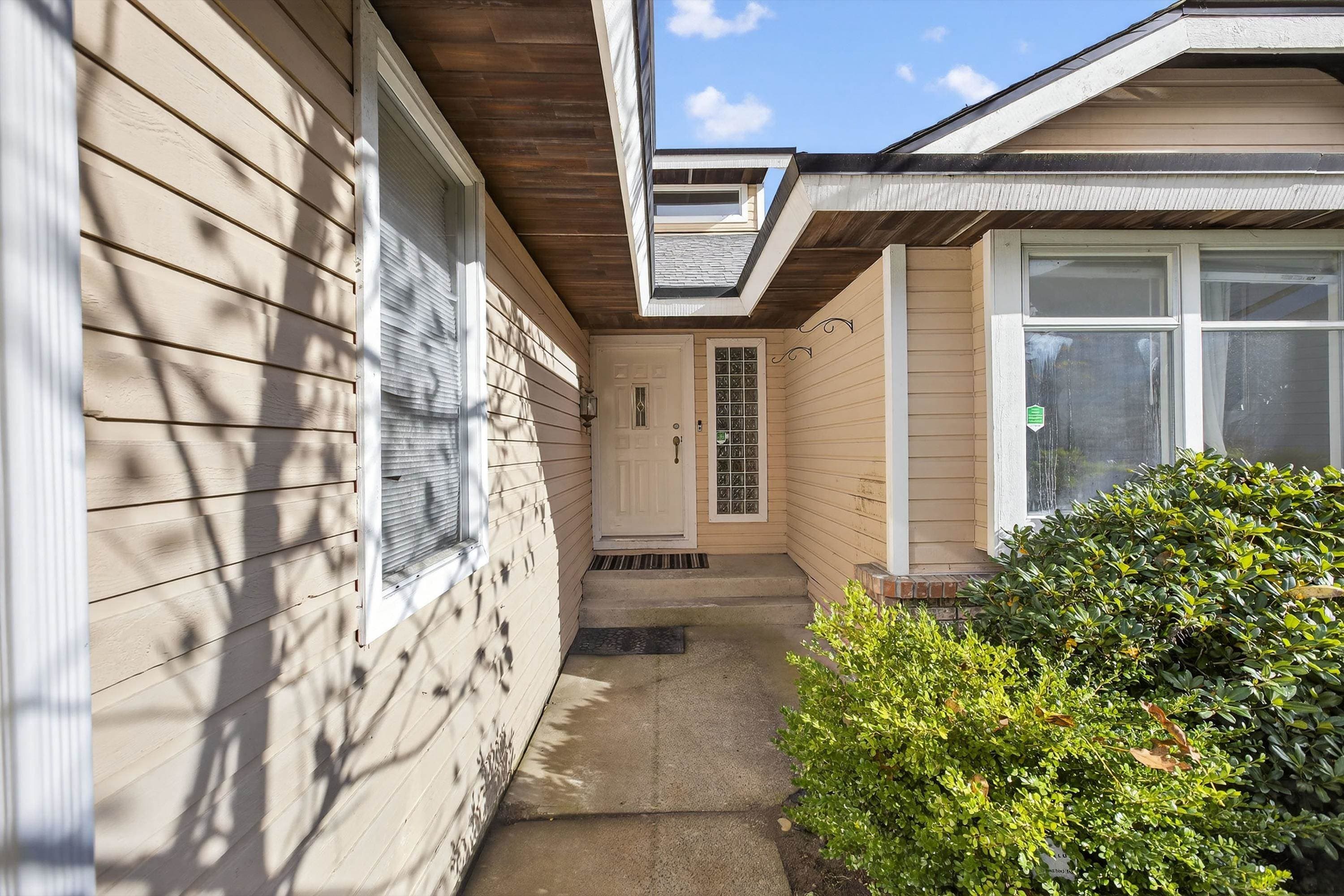 10512 Woodglen Place, Surrey, V4N 1V3 — photo 4