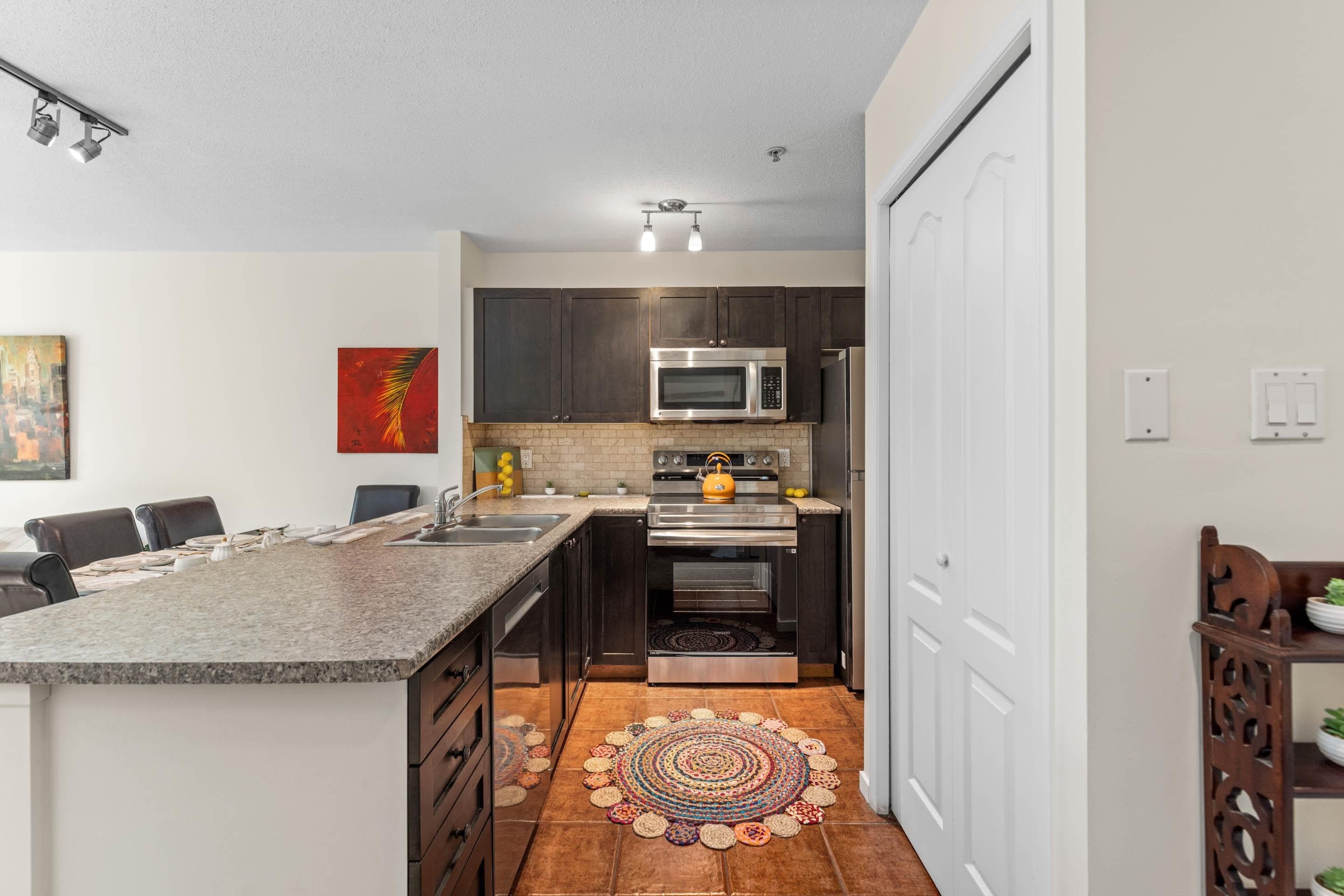 203 - 4314 Main Street, Whistler, V8E 1A8 — photo 5