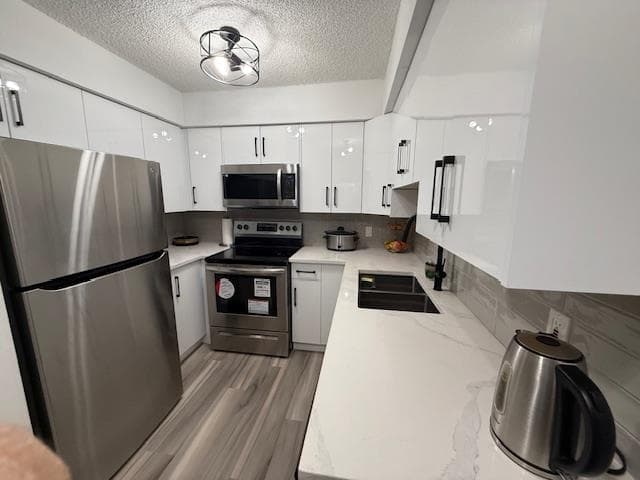 205 - 1948 Coquitlam Avenue, Port Coquitlam, V3B 1J3 — photo 2