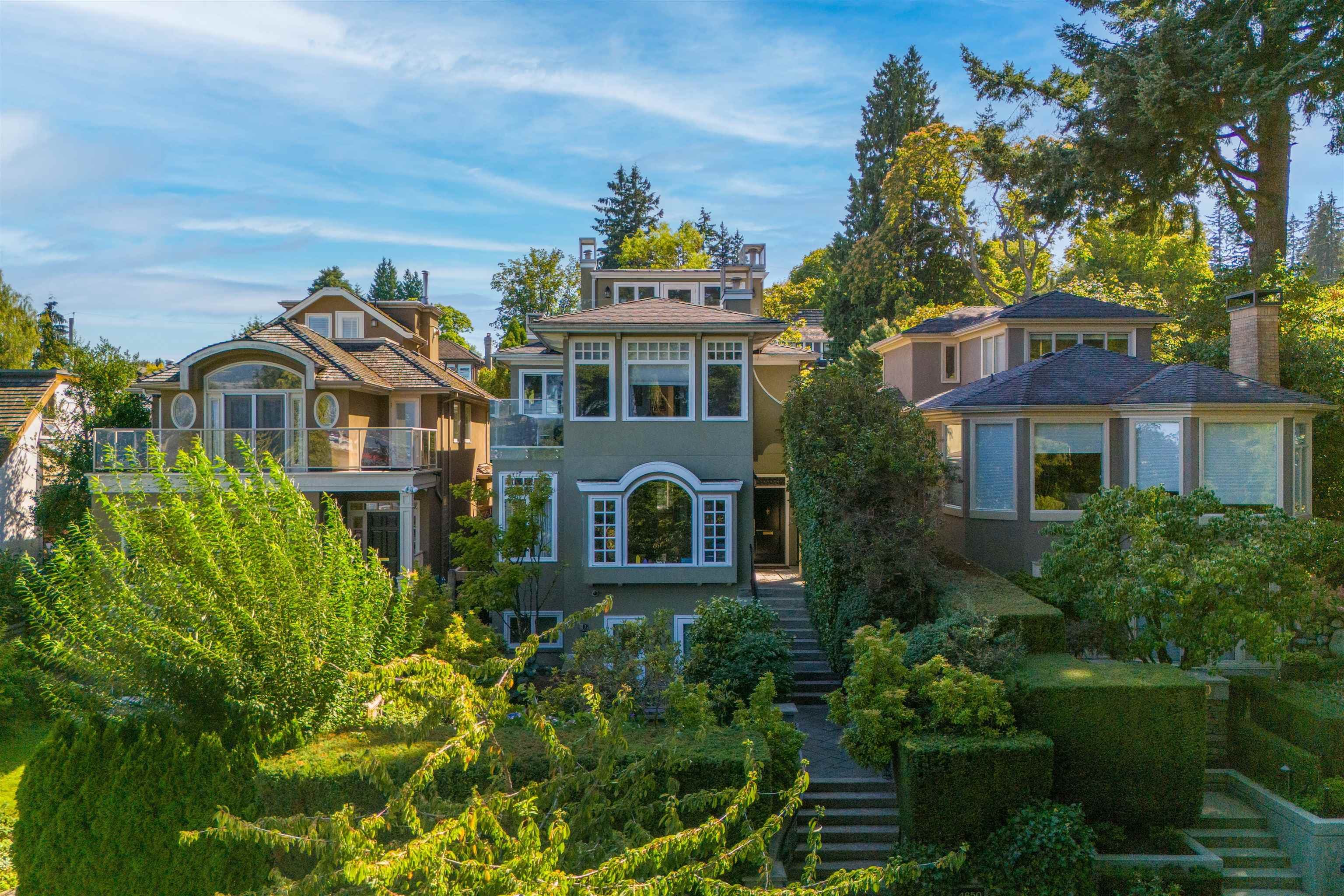 4650 W 2nd Avenue, Vancouver — sold
