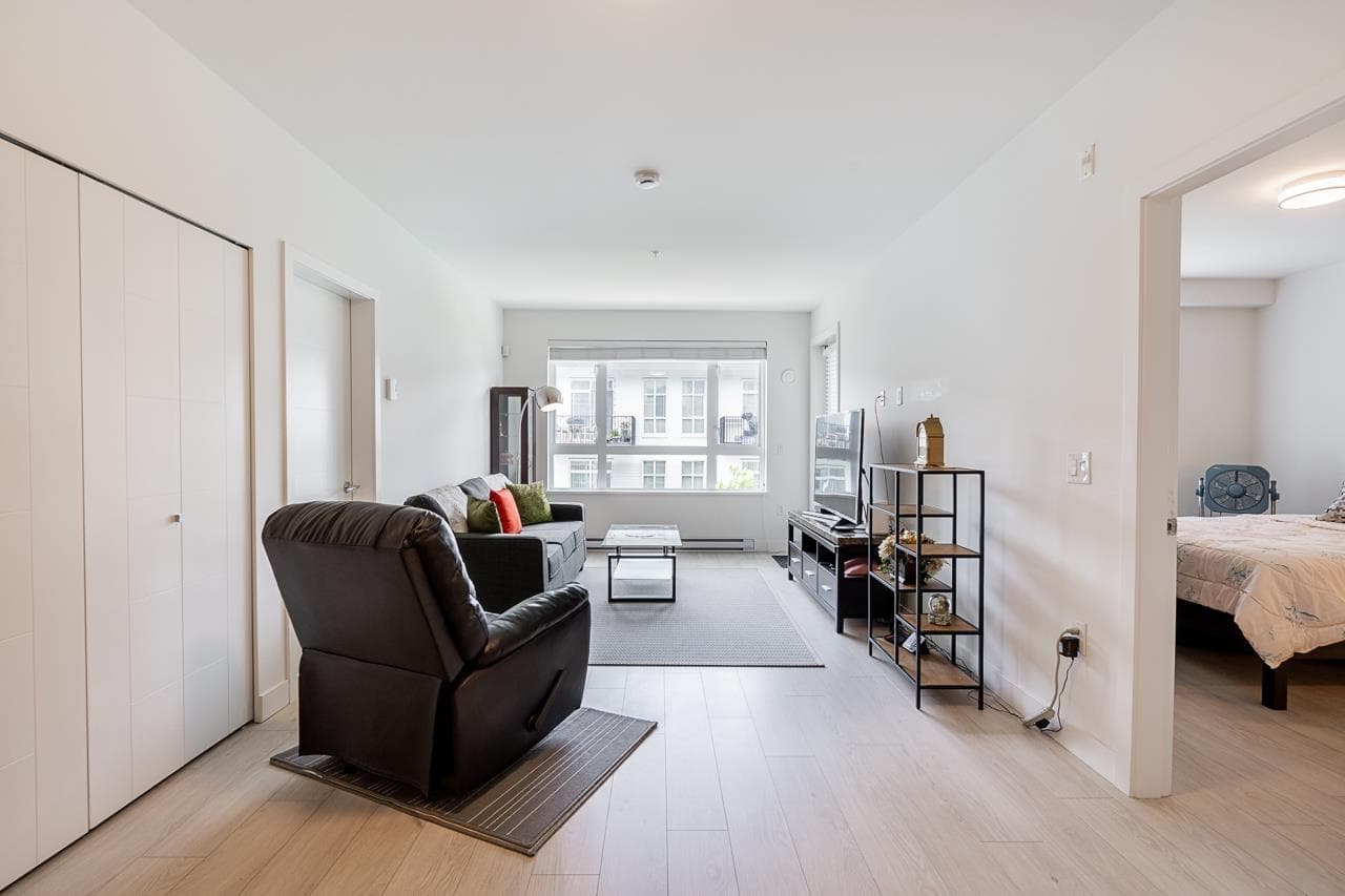 421 - 13963 105 Boulevard, Surrey, V3T 0M9 — photo 5