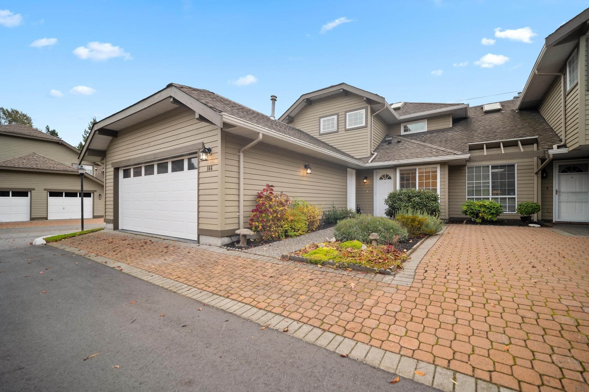 166 - 16275 15 Avenue, Surrey, V4A 1L4 — photo 2