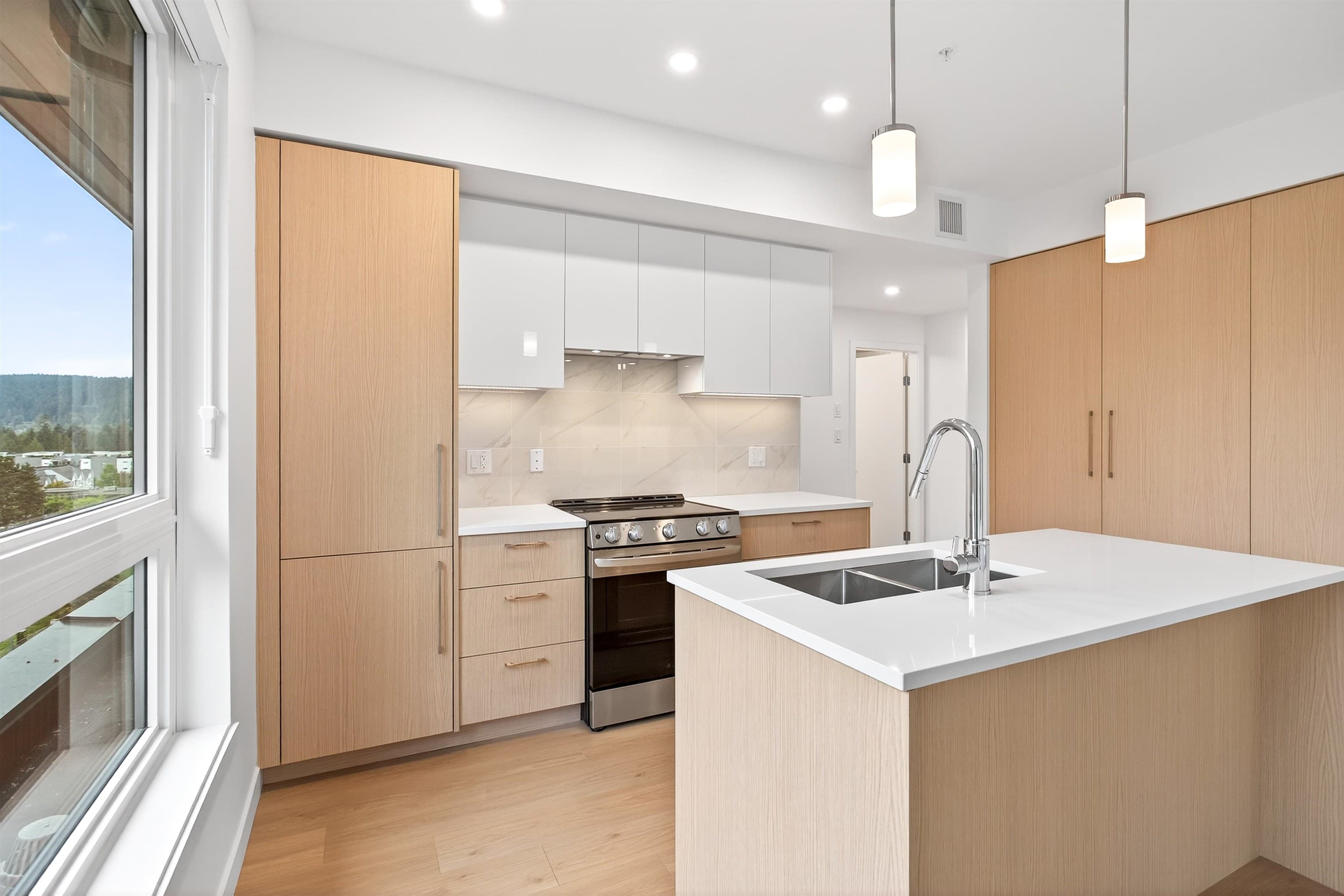 609 - 150 James Road, Port Moody, V3H 0N7 — photo 3
