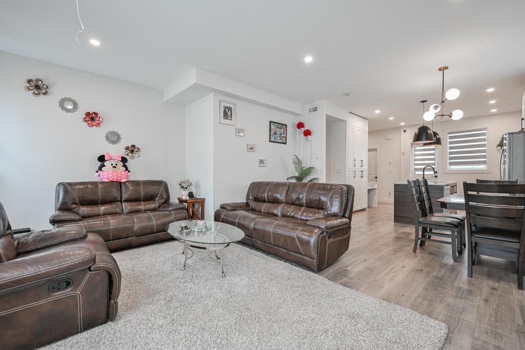 23 - 27640 Lantern Avenue, Abbotsford, V4X 0C3 — photo 4
