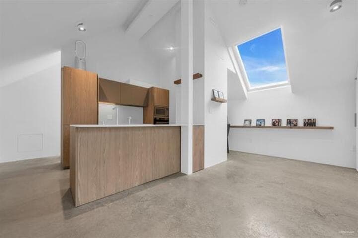 3 - 829 Keefer Street, Vancouver, V6A 1Y8 — photo 2