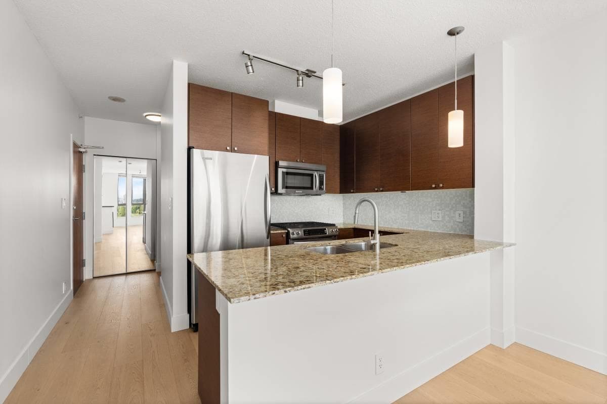 22xx - 110 Brew Street, Port Moody, V3H 0E4 — photo 2