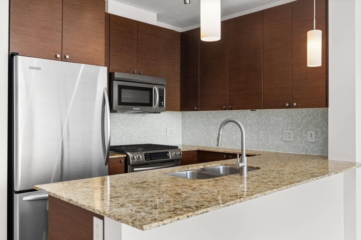22xx - 110 Brew Street, Port Moody, V3H 0E4 — photo 4