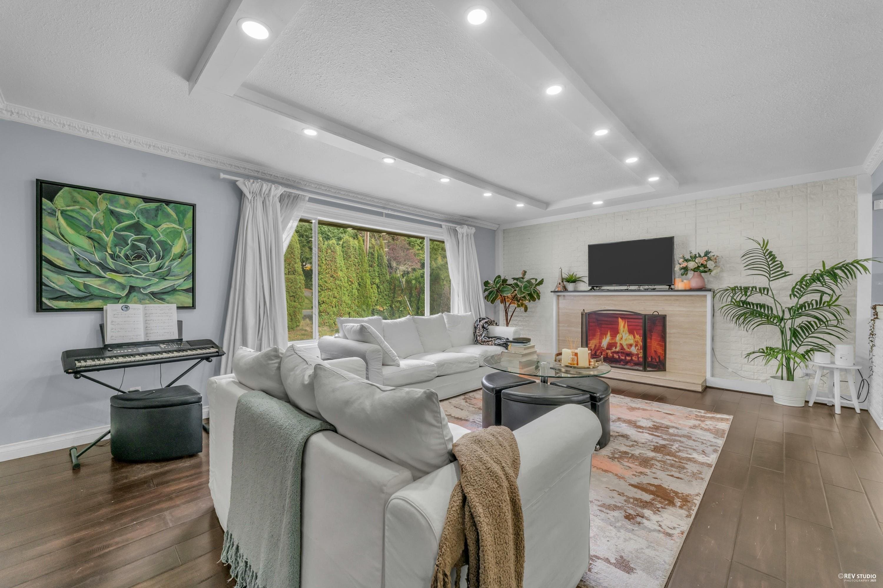 4380 Woodcrest Road, West Vancouver, V7S 2W1 — photo 5