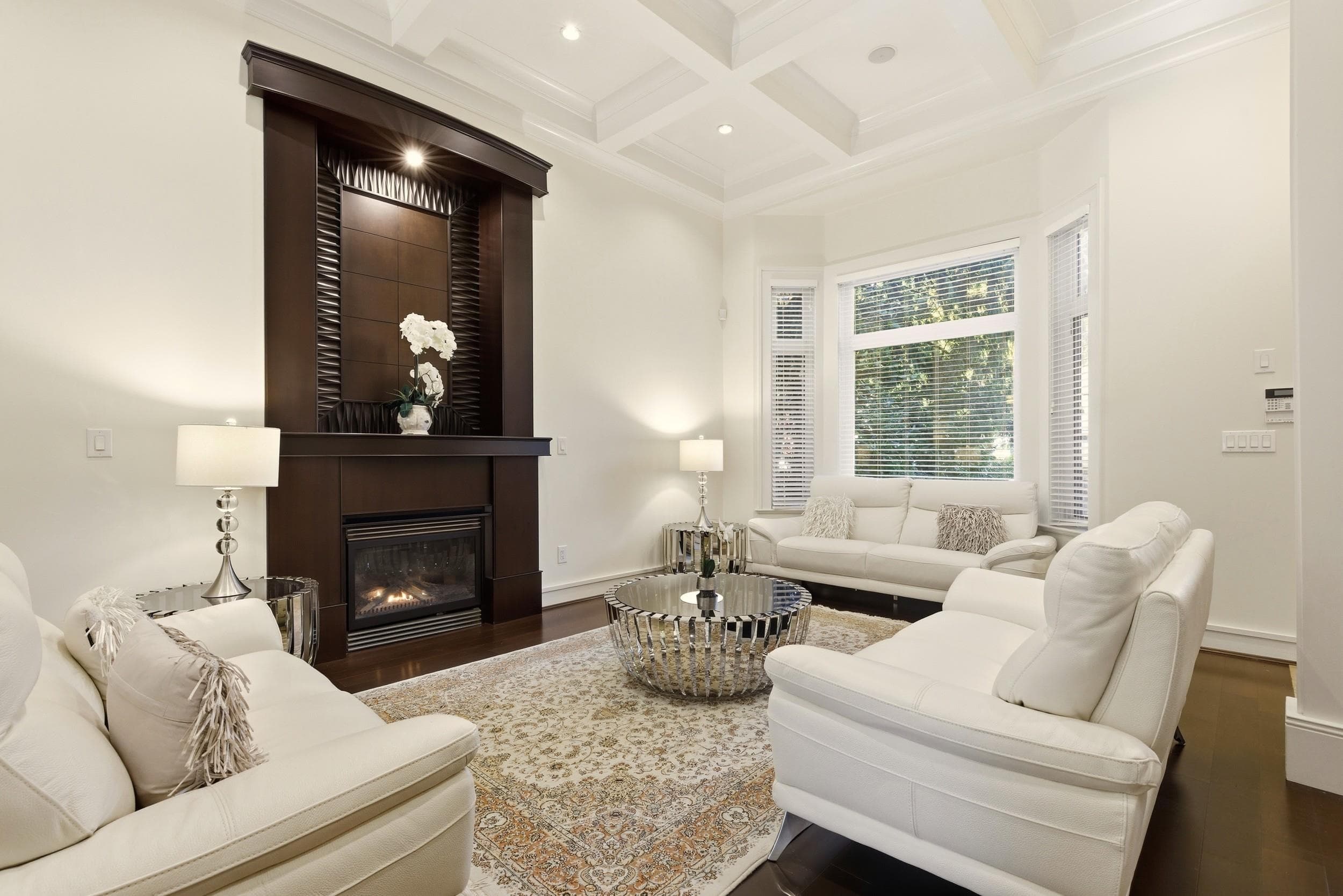 1017 Canyon Boulevard, North Vancouver, V7R 2K3 — photo 2