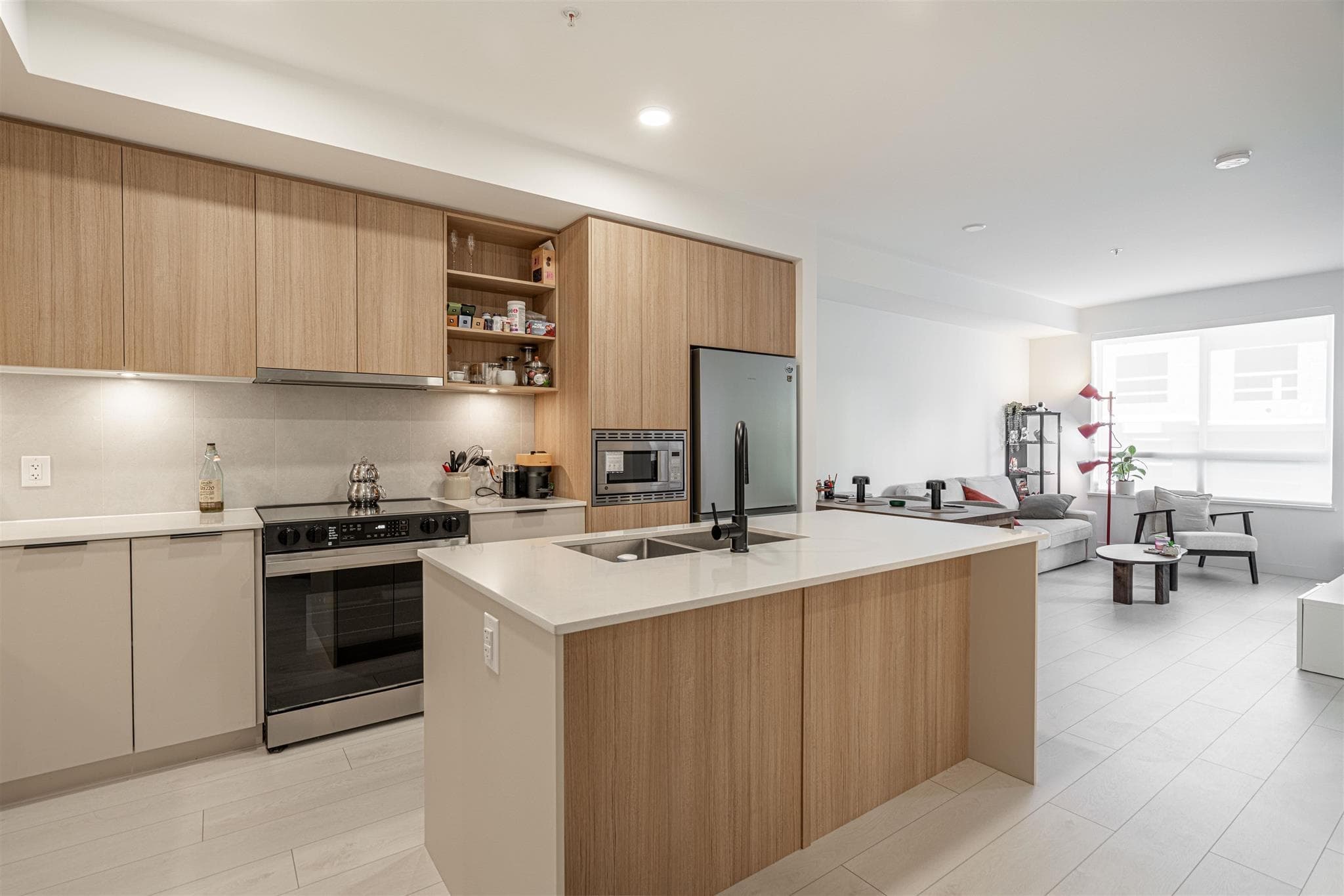 513 - 13439 94a Avenue, Surrey, V3V 0G9 — photo 5