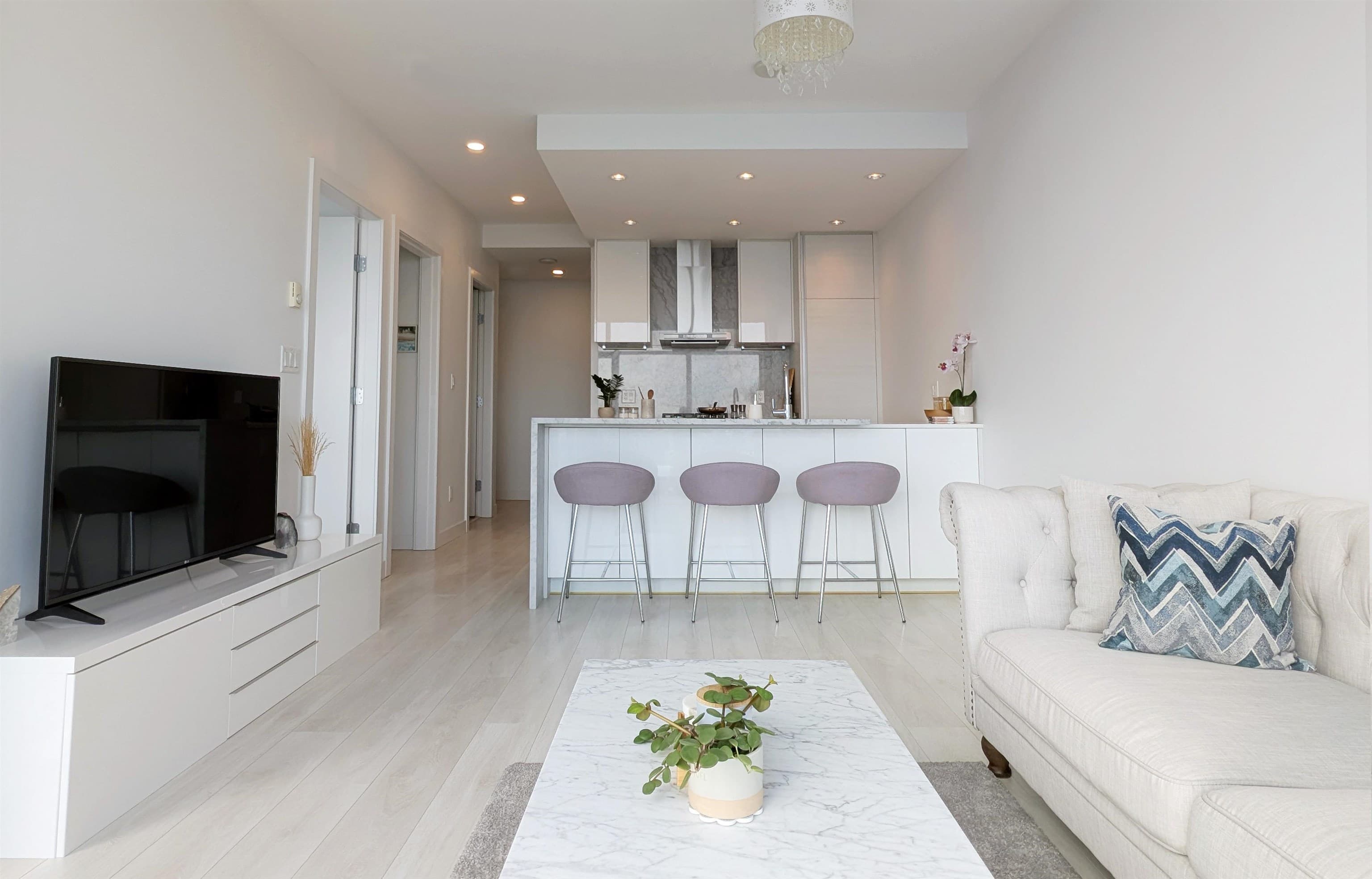 5101 - 4670 Assembly Way, Burnaby, V5H 0H3 — photo 5