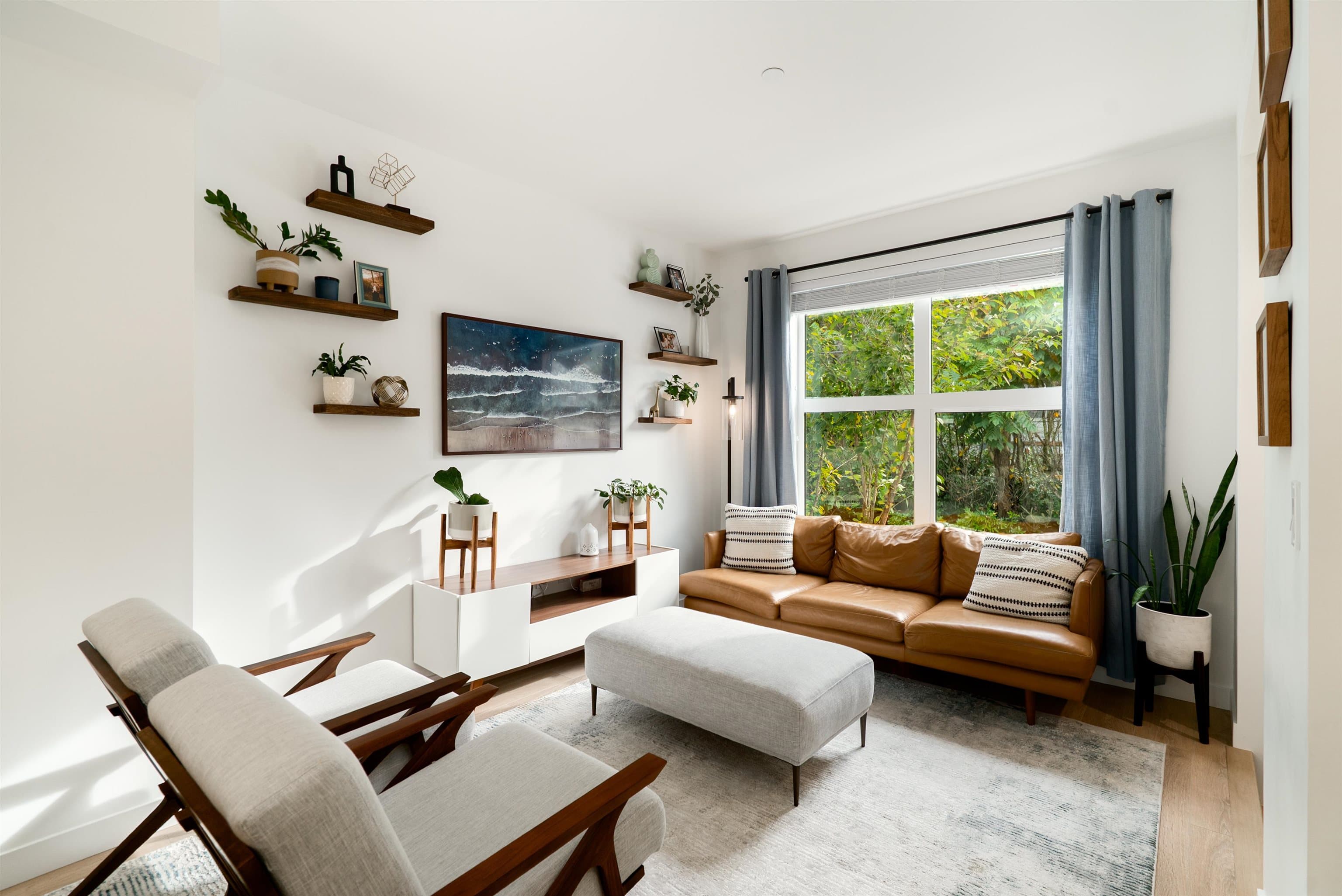 2834 Hope Street, Port Moody, V3H 0L6 — photo 2