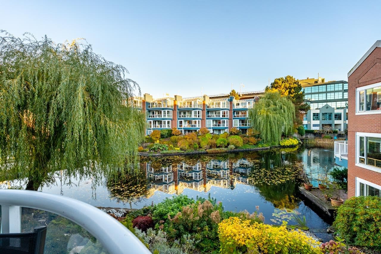 204 - 1551 Mariner Walk, Vancouver