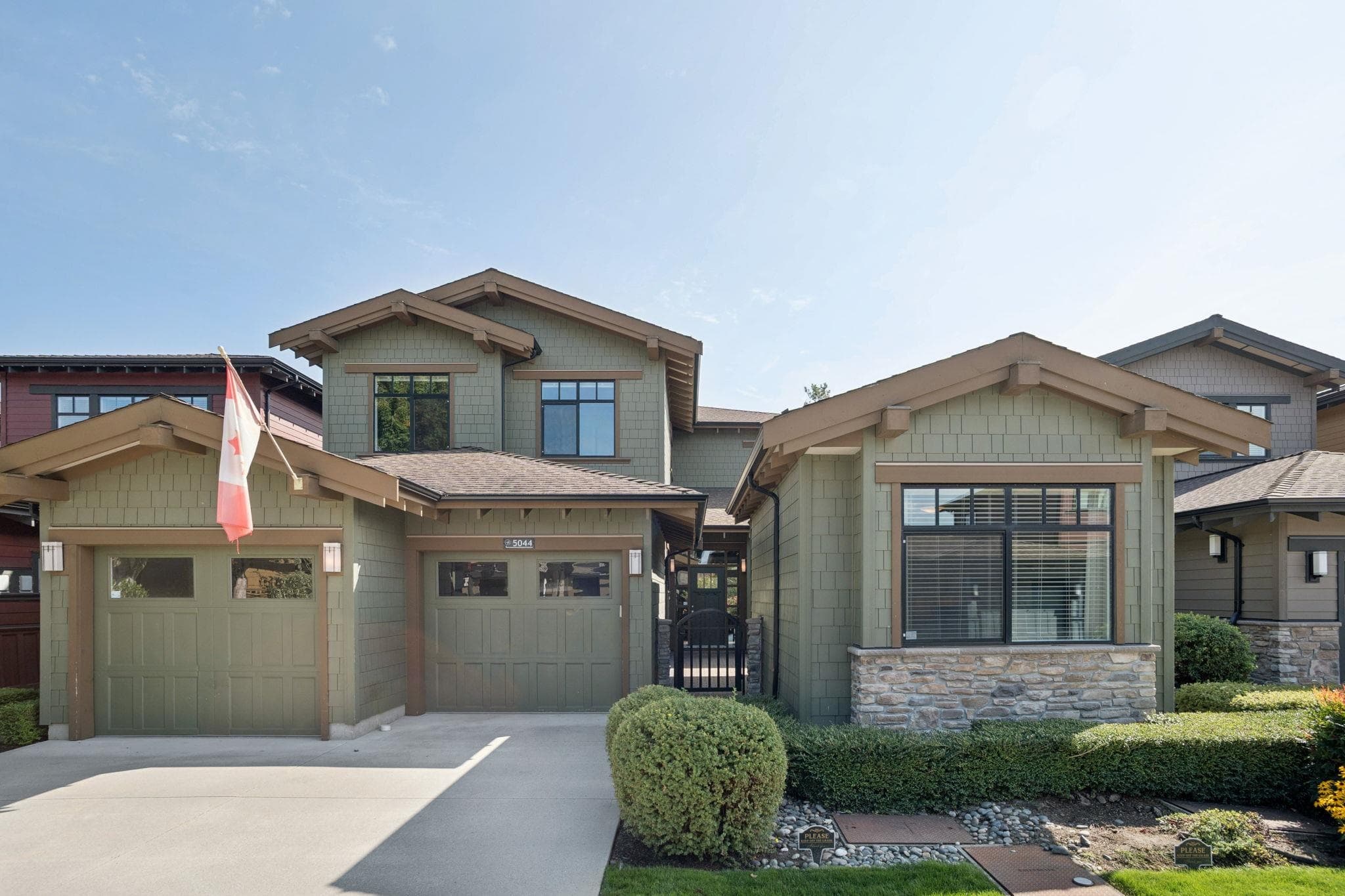 5044 Cedar Springs Drive, Delta, V4M 0A7 — photo 3