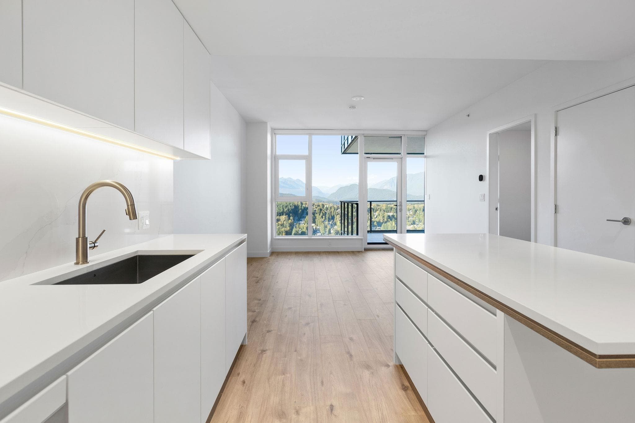 3901 - 720 Farrow Street, Coquitlam, V3J 0P3 — photo 2