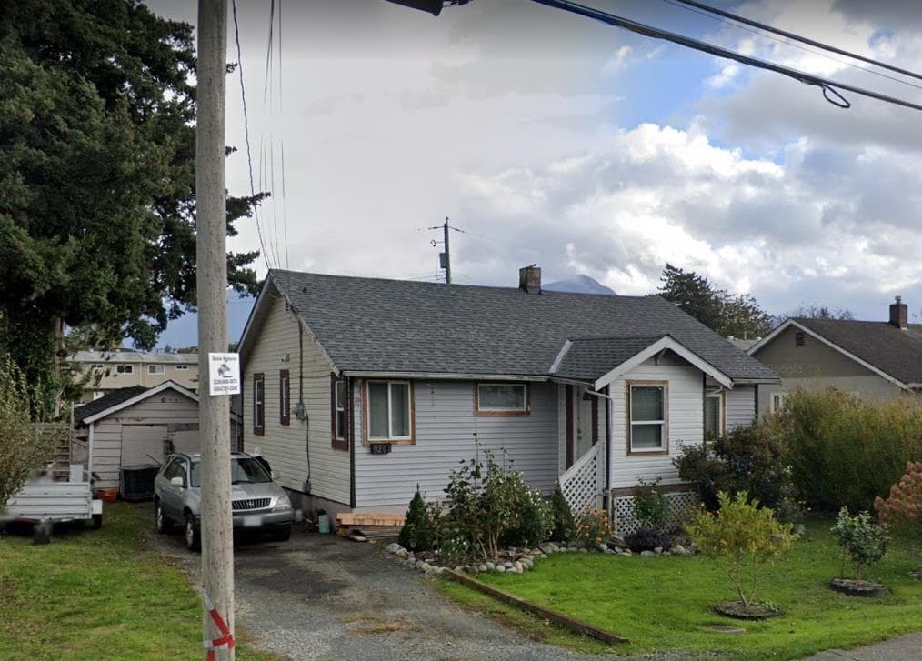 9244 Hazel Street, Chilliwack