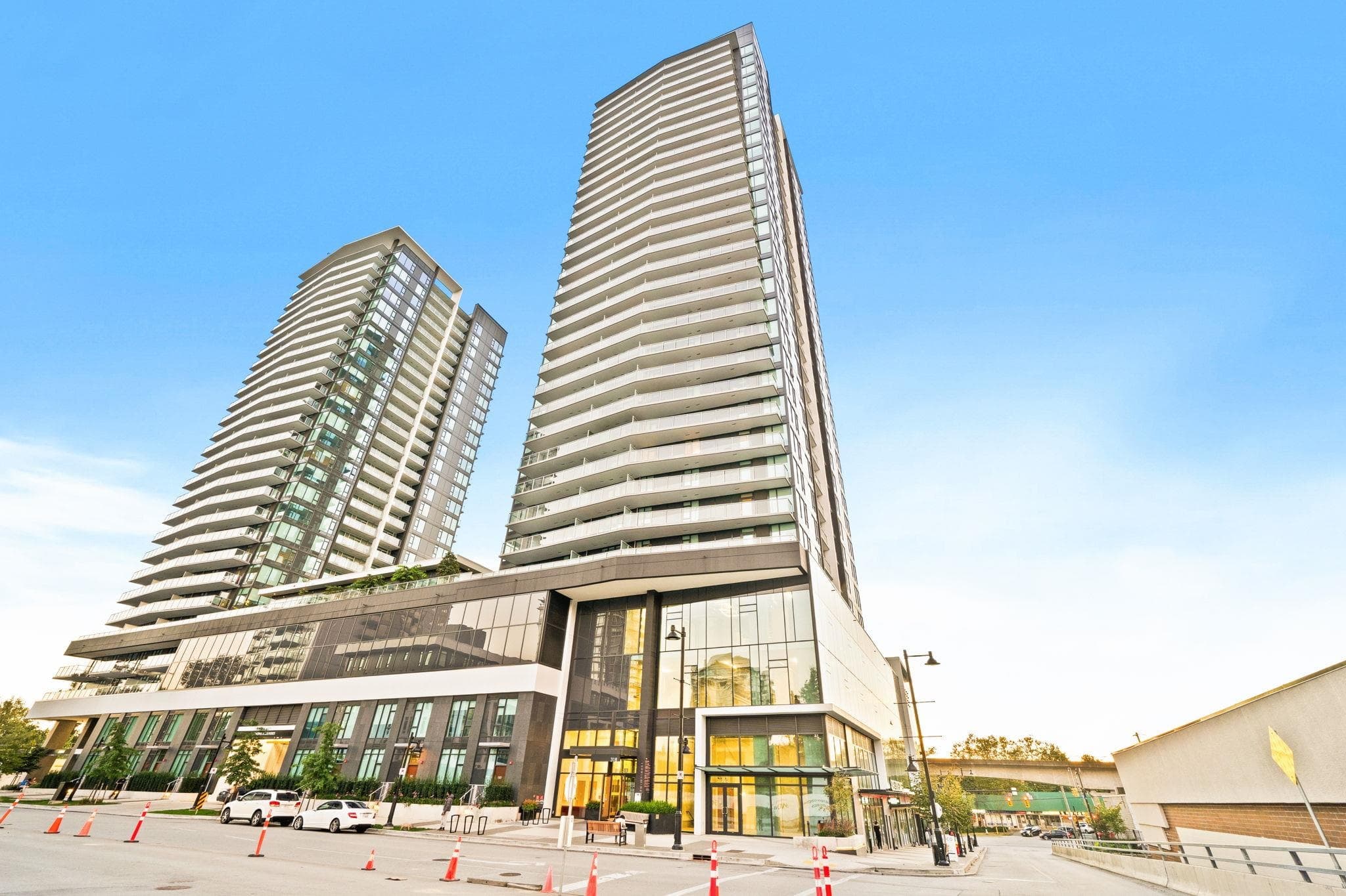 2508 - 318 Alderson Avenue, Coquitlam — sold