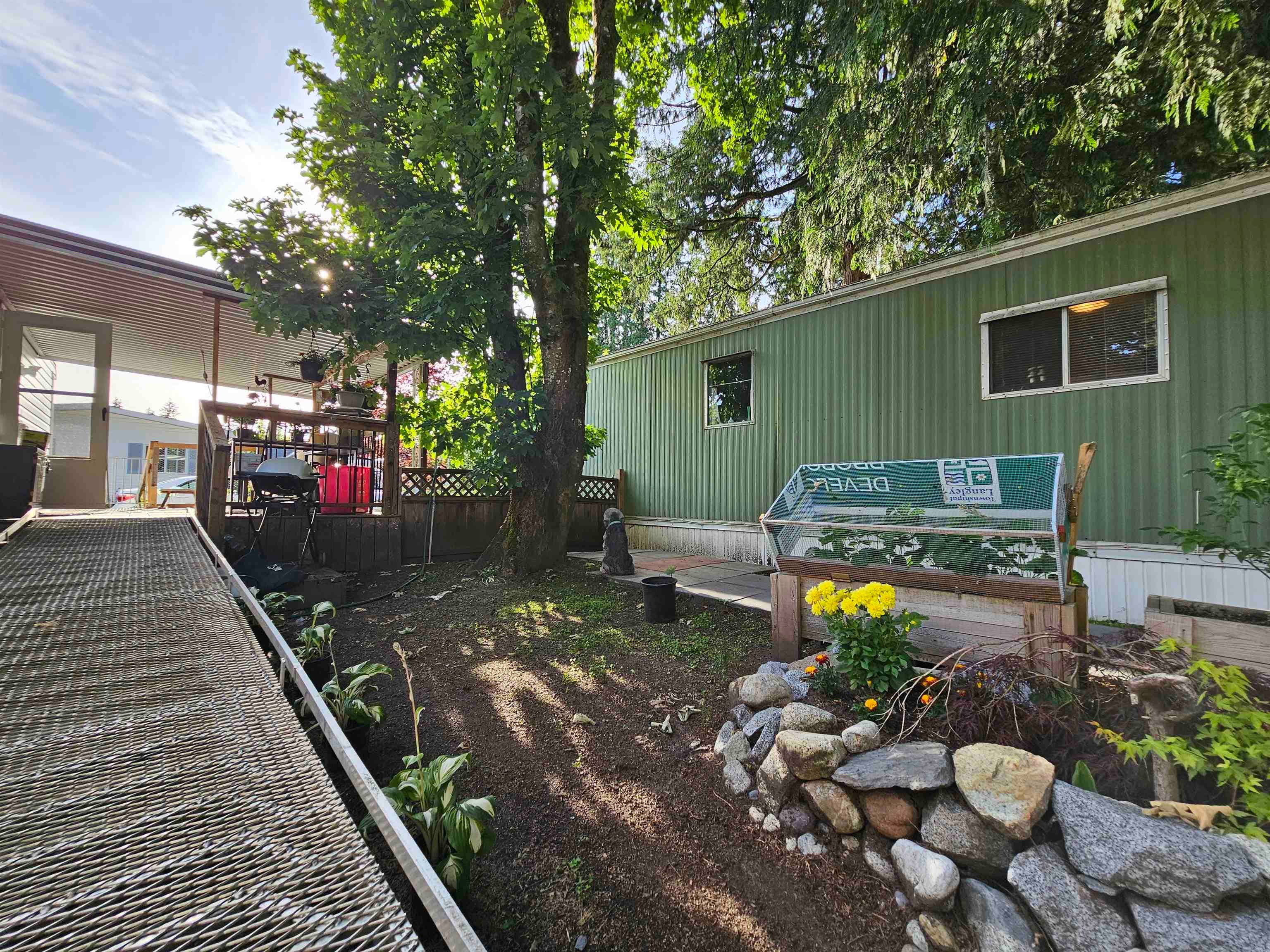 3 - 21091 Lougheed Highway, Maple Ridge, V2X 2R2 — photo 5