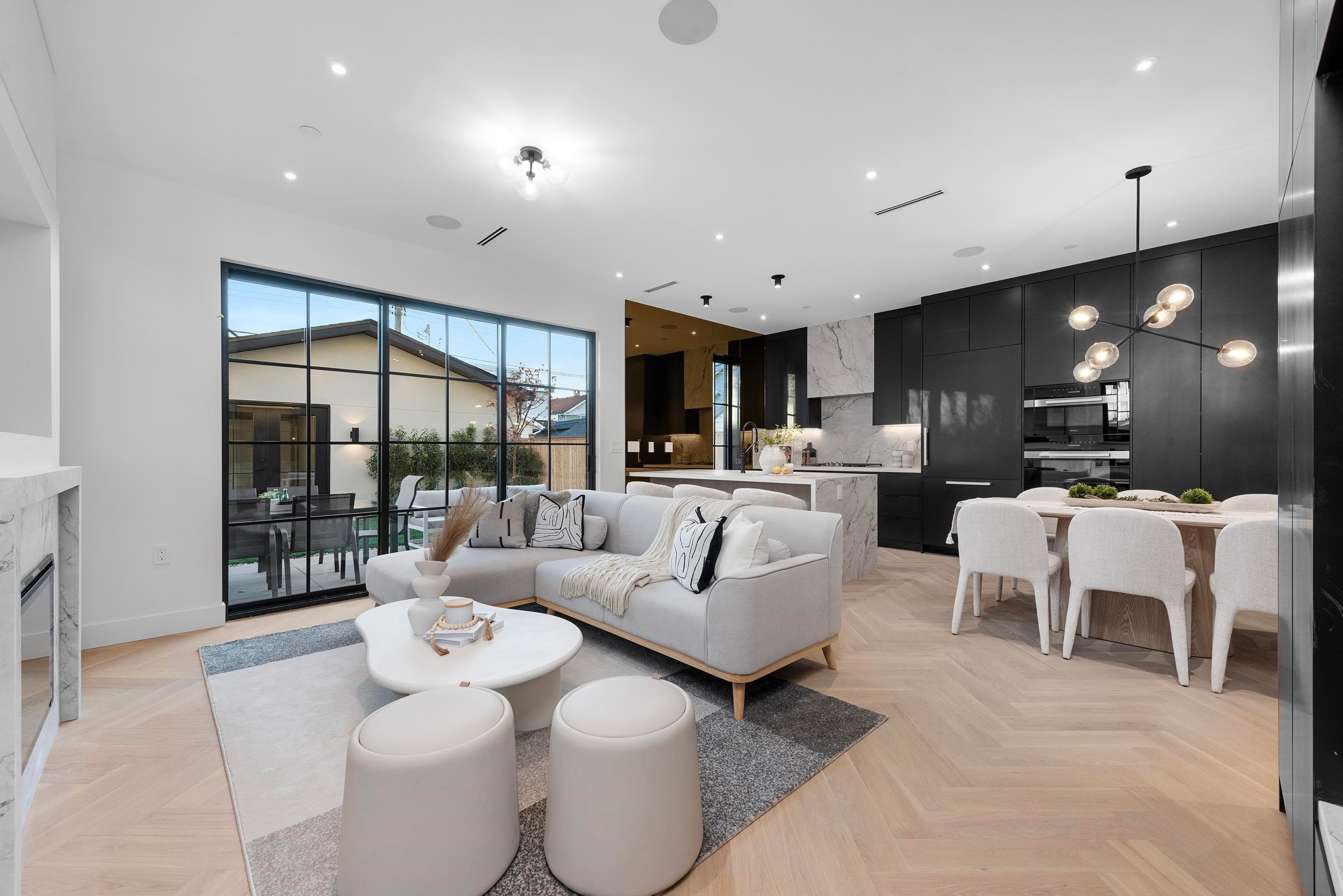 2 - 240 E 37th Avenue, Vancouver, V5W 1E6 — photo 1