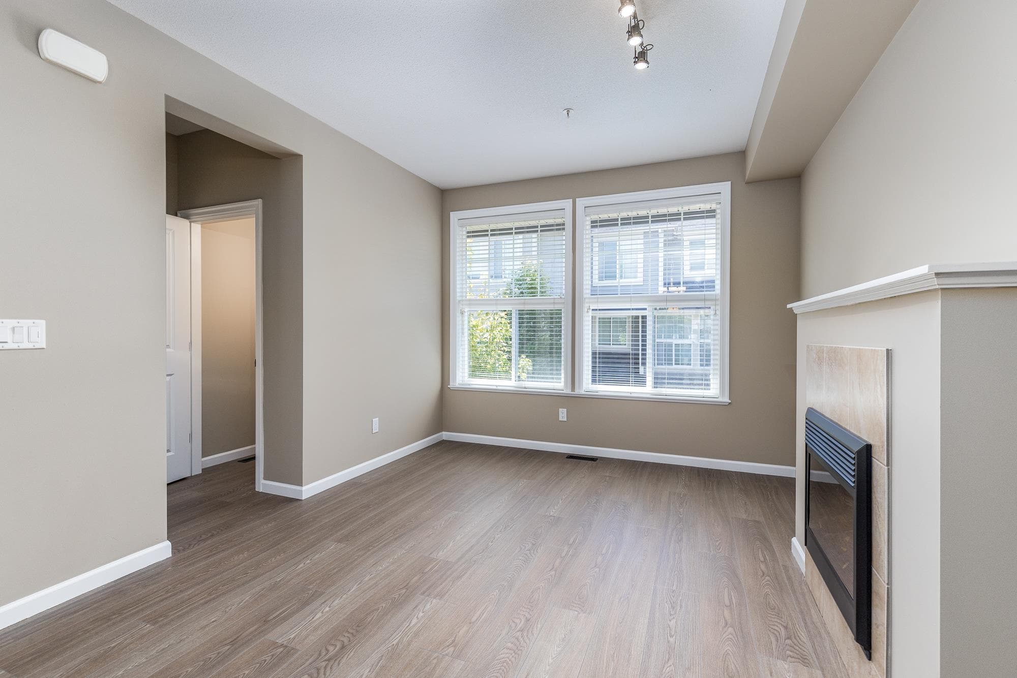28 - 20831 70 Avenue, Langley, V2Y 0H1 — photo 5
