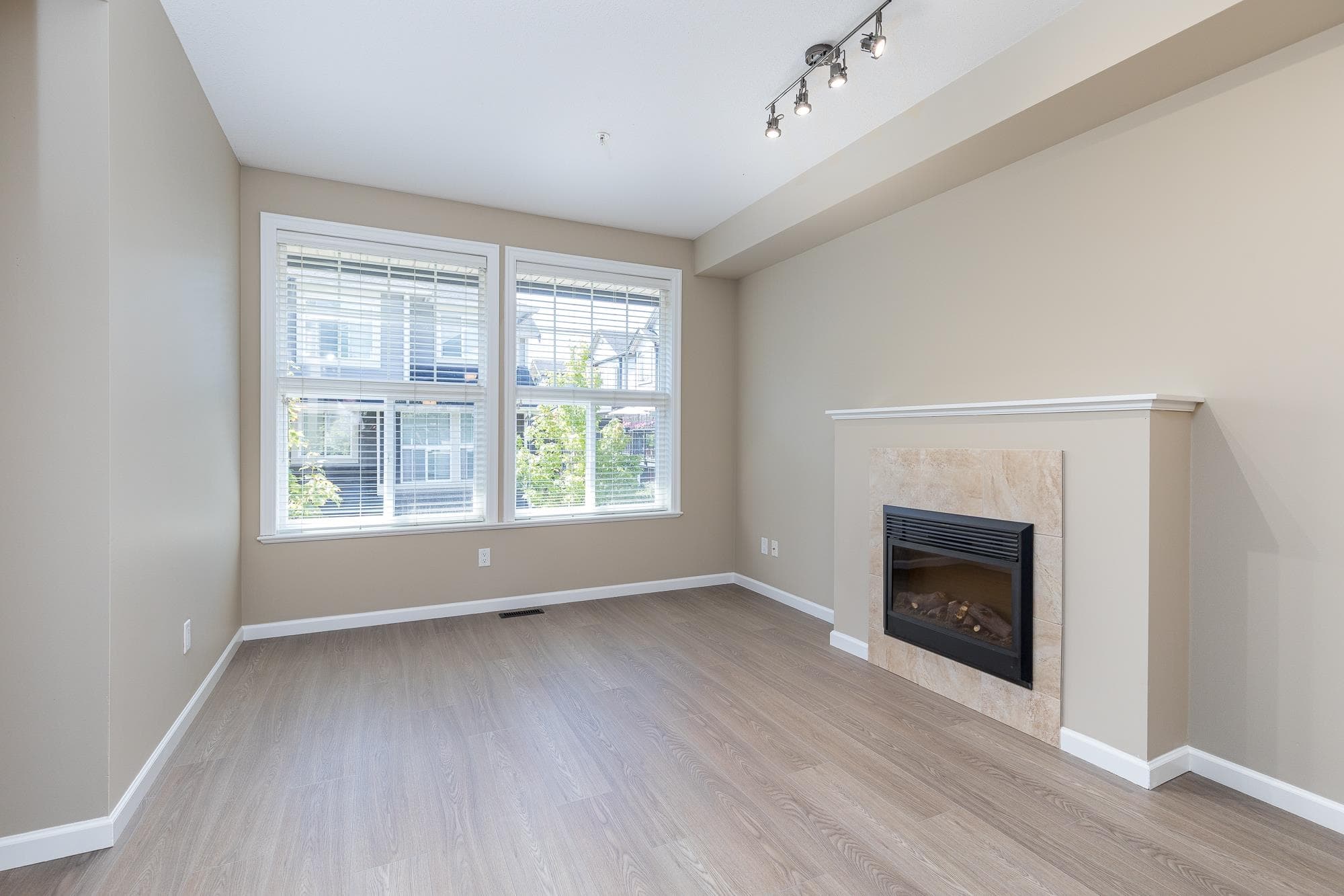 28 - 20831 70 Avenue, Langley, V2Y 0H1 — photo 4