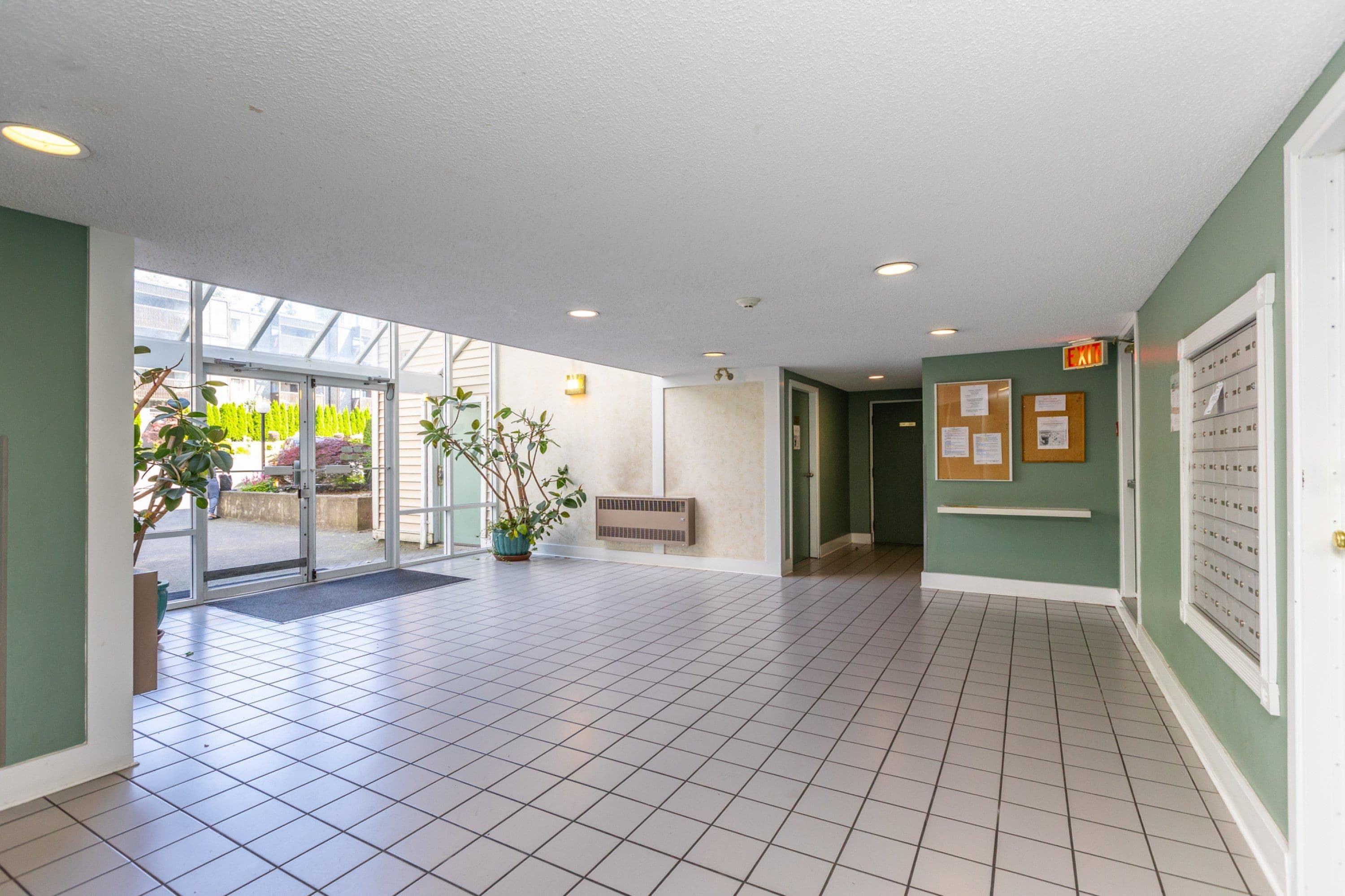 306 - 9644 134 Street, Surrey, V3T 5M3 — photo 5