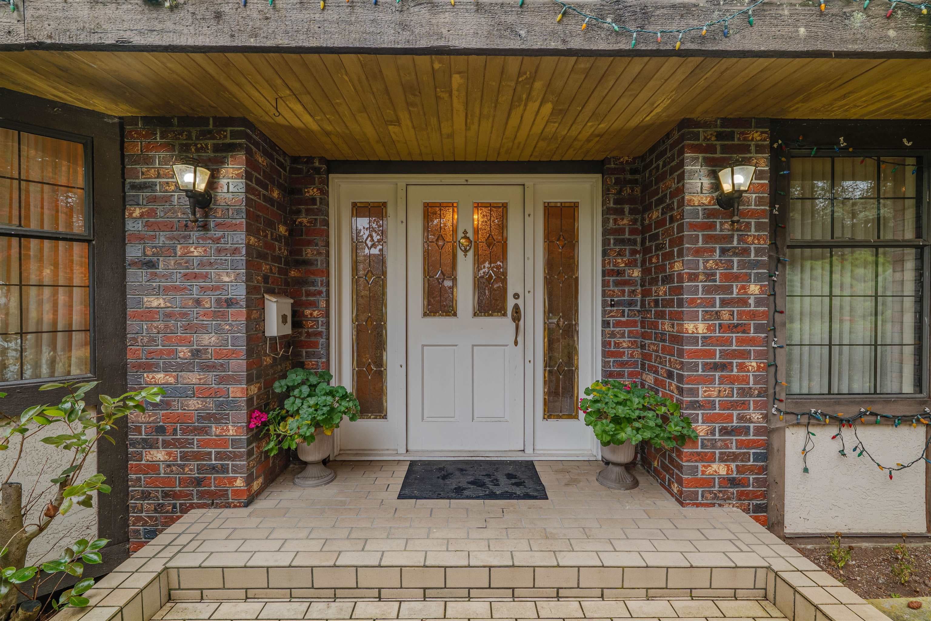 5735 132 Street, Surrey, V3X 1N6 — photo 3