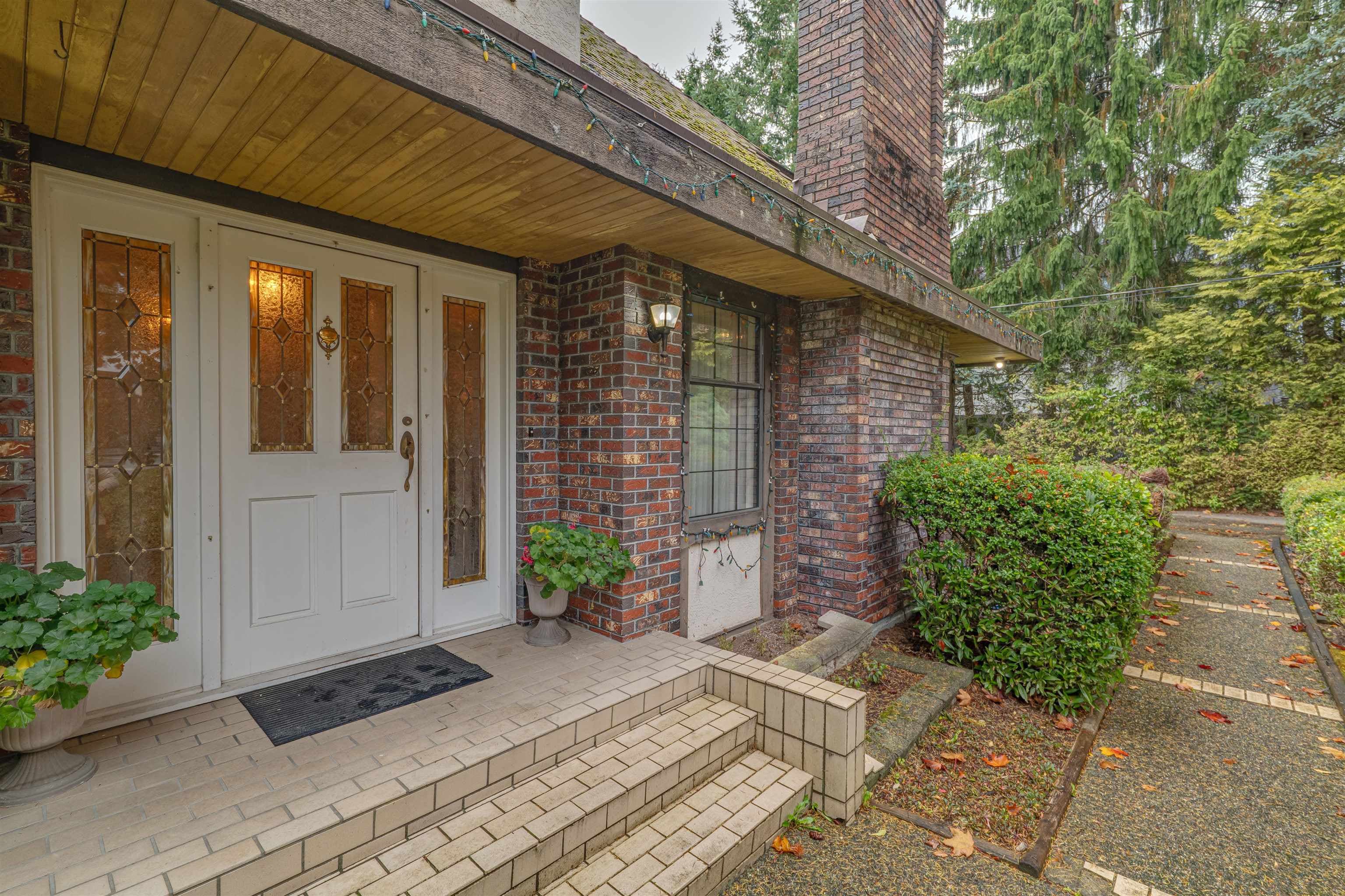 5735 132 Street, Surrey, V3X 1N6 — photo 4