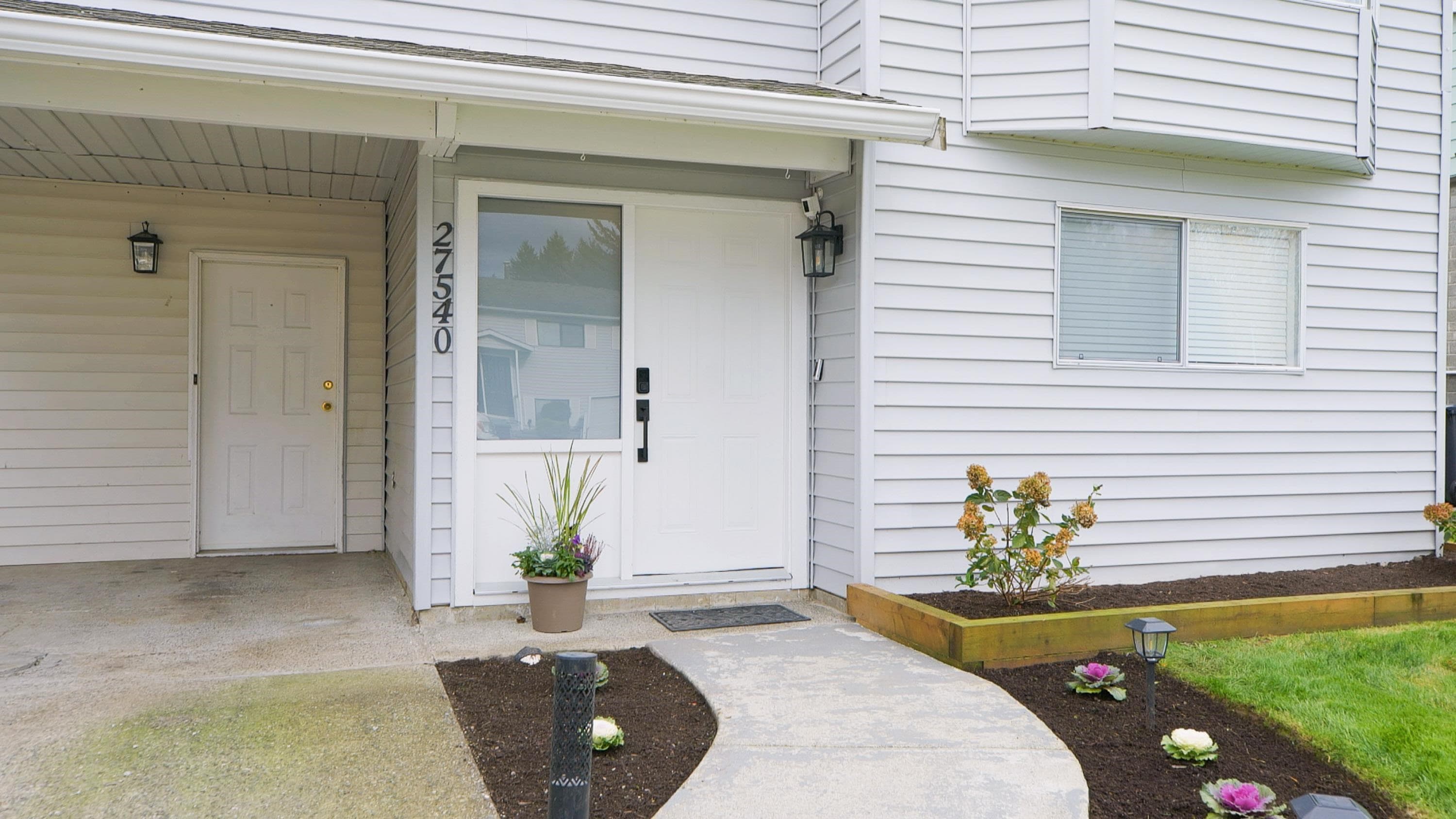 27540 31b Avenue, Langley, V4W 3L3 — photo 2