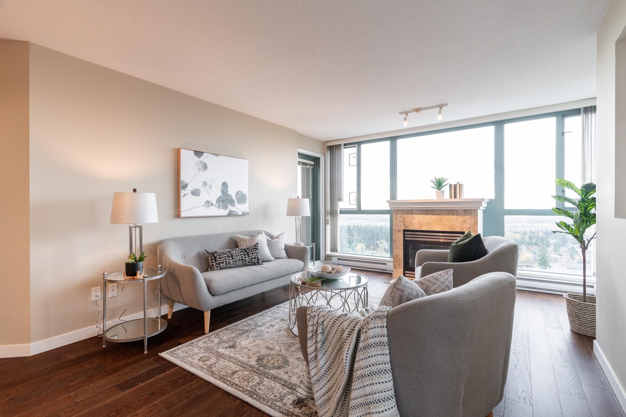 1704 - 6659 Southoaks Crescent, Burnaby — sold